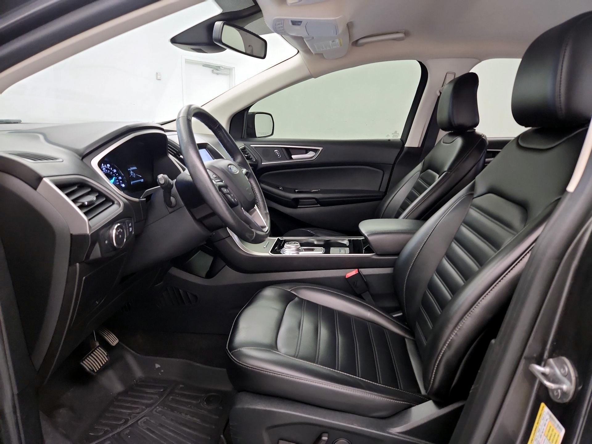 Thumbnail: 2020 Ford Edge - 11