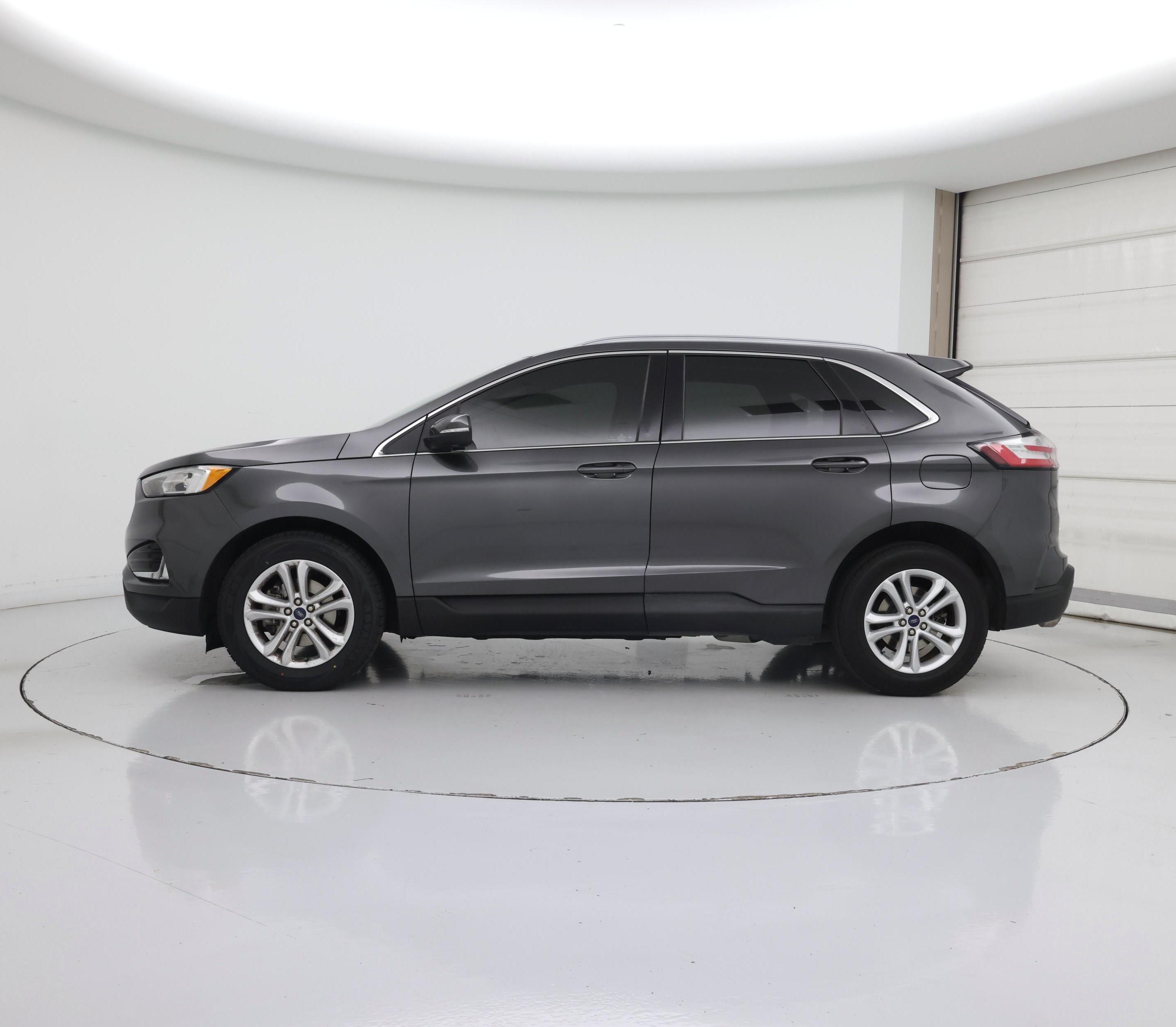 Thumbnail: 2020 Ford Edge - 3