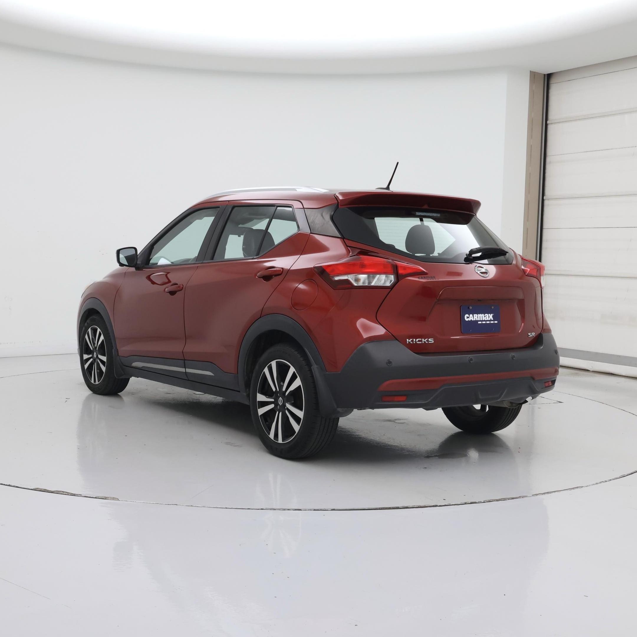 Thumbnail: 2020 Nissan Kicks - 2