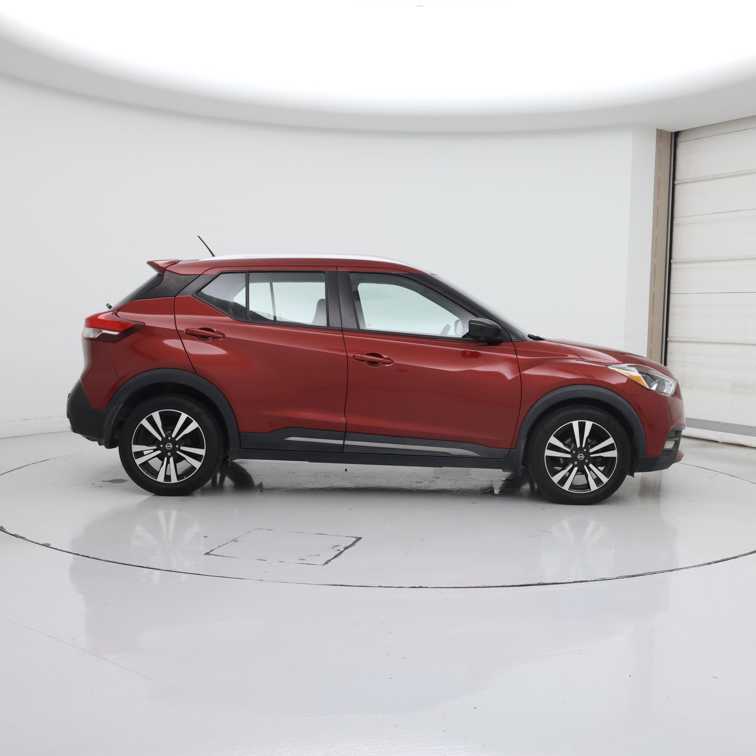 Thumbnail: 2020 Nissan Kicks - 7