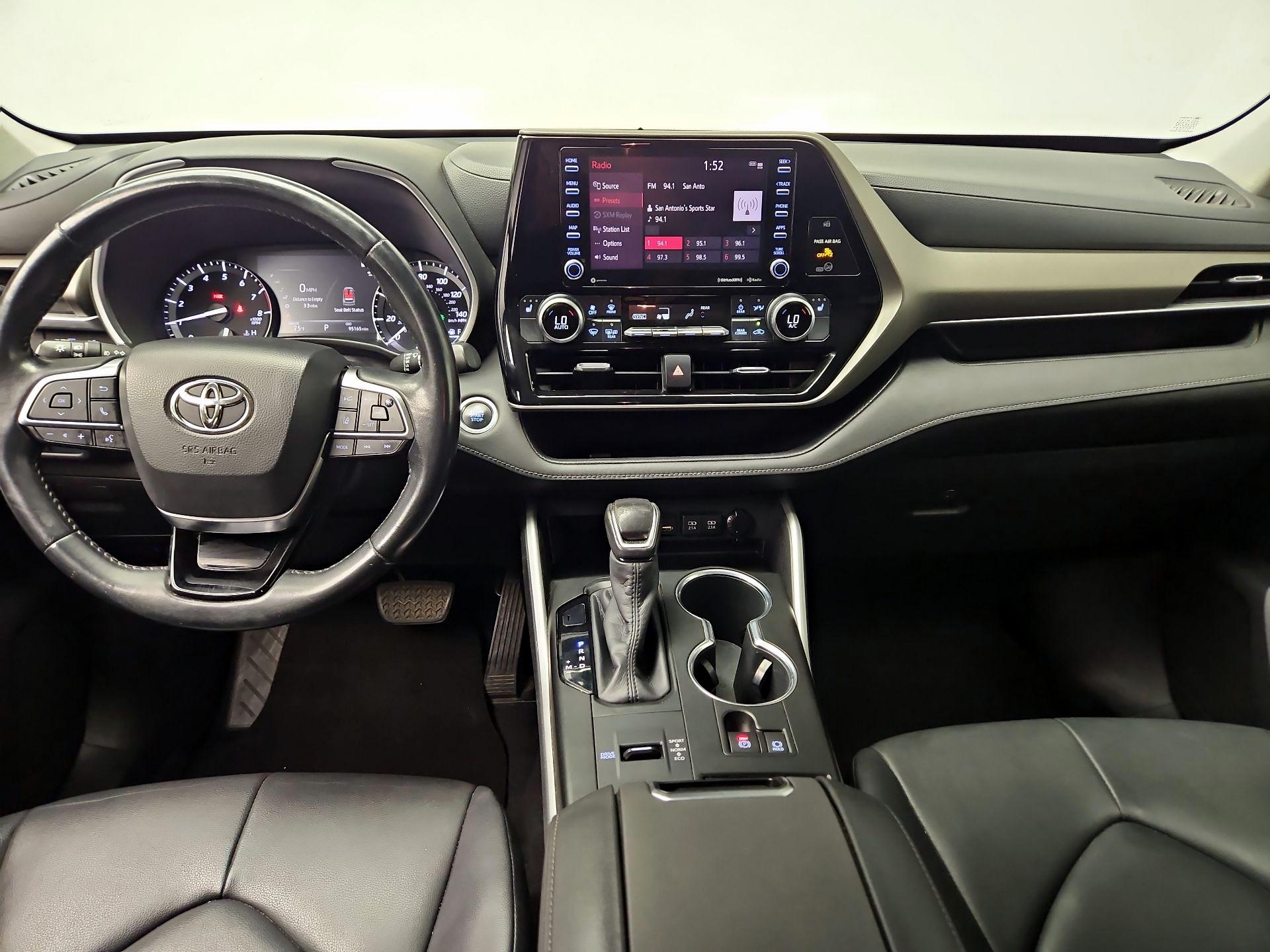 Thumbnail: 2020 Toyota Highlander - 9