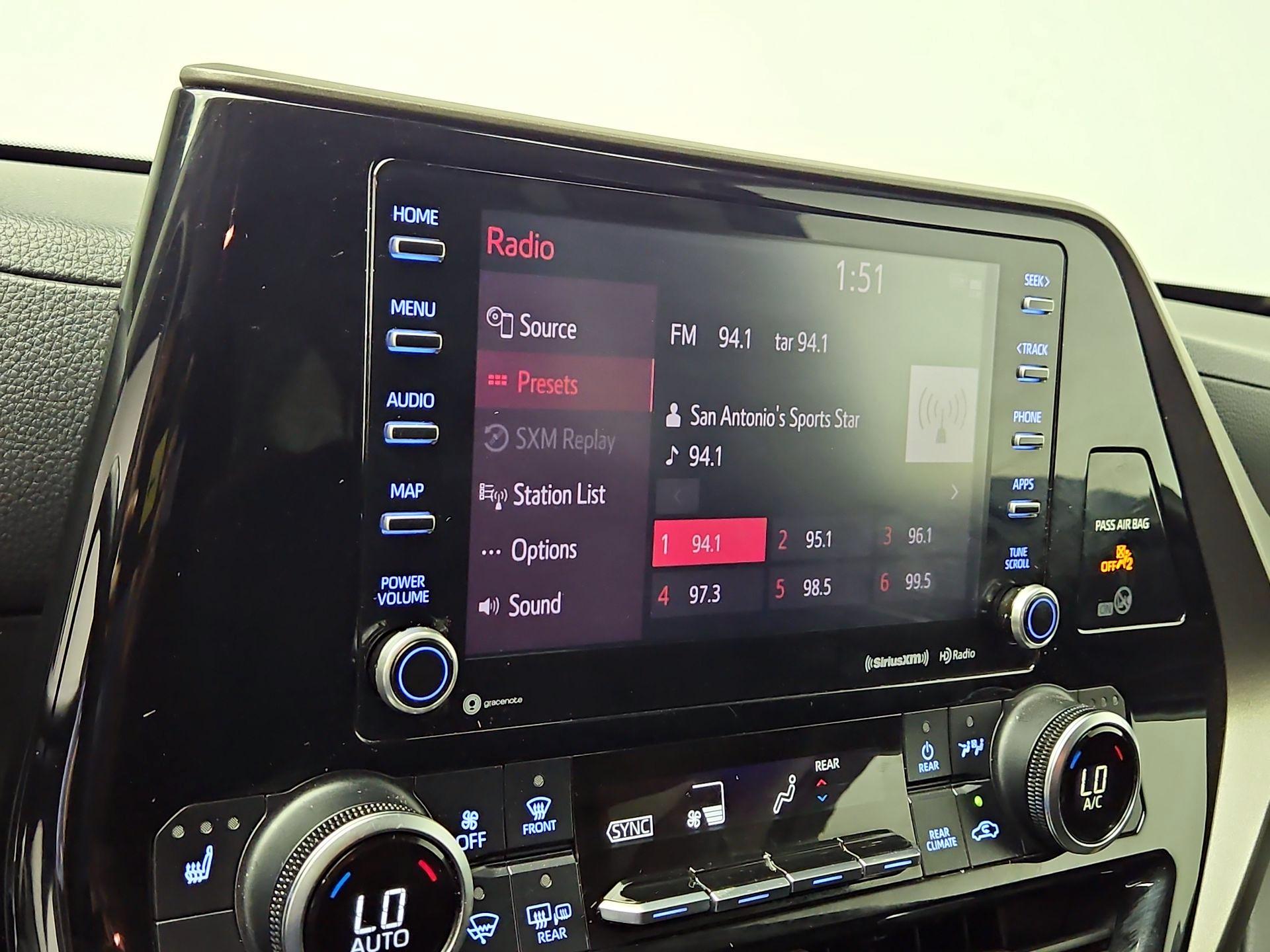 Thumbnail: 2020 Toyota Highlander - 15