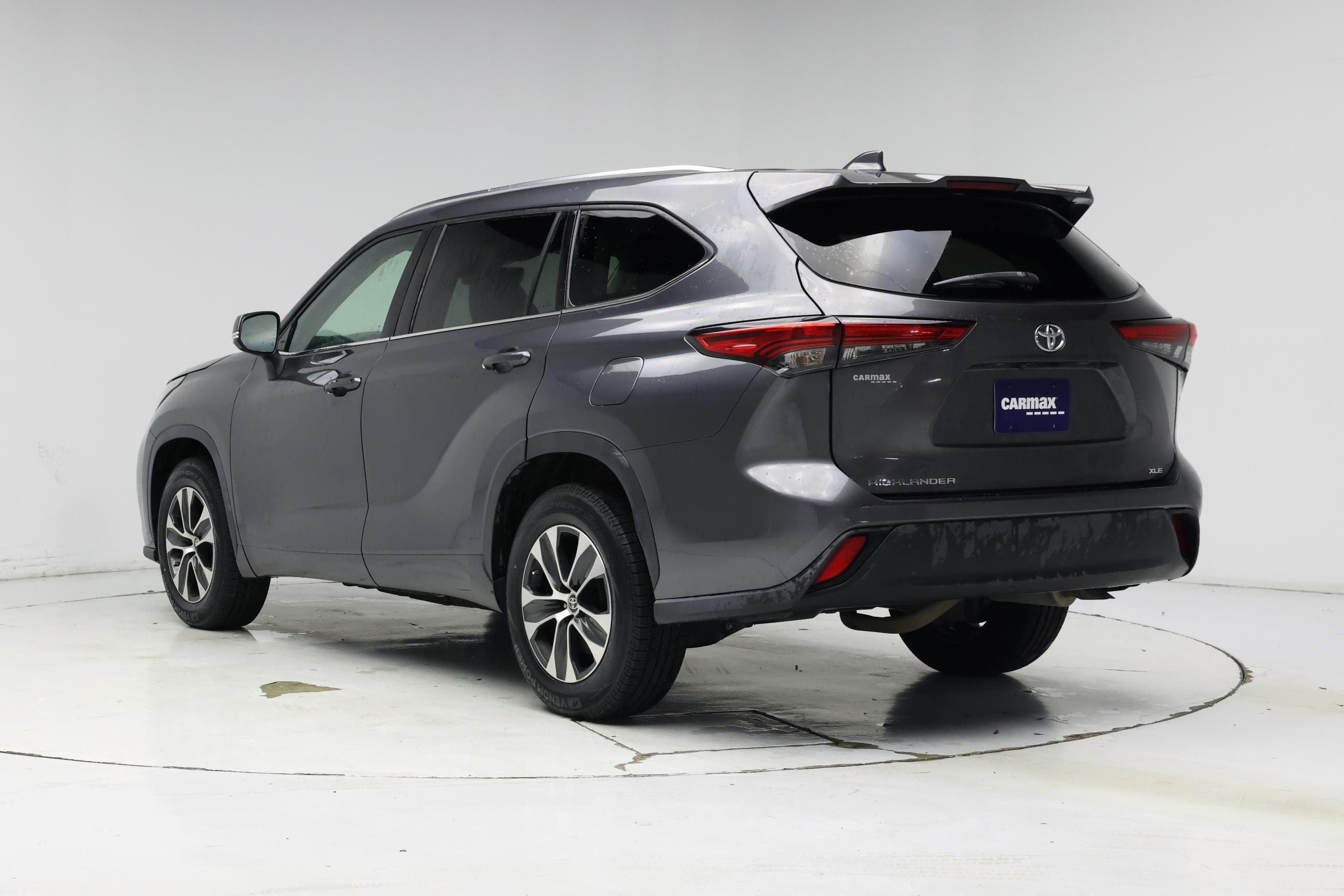 Thumbnail: 2020 Toyota Highlander - 2
