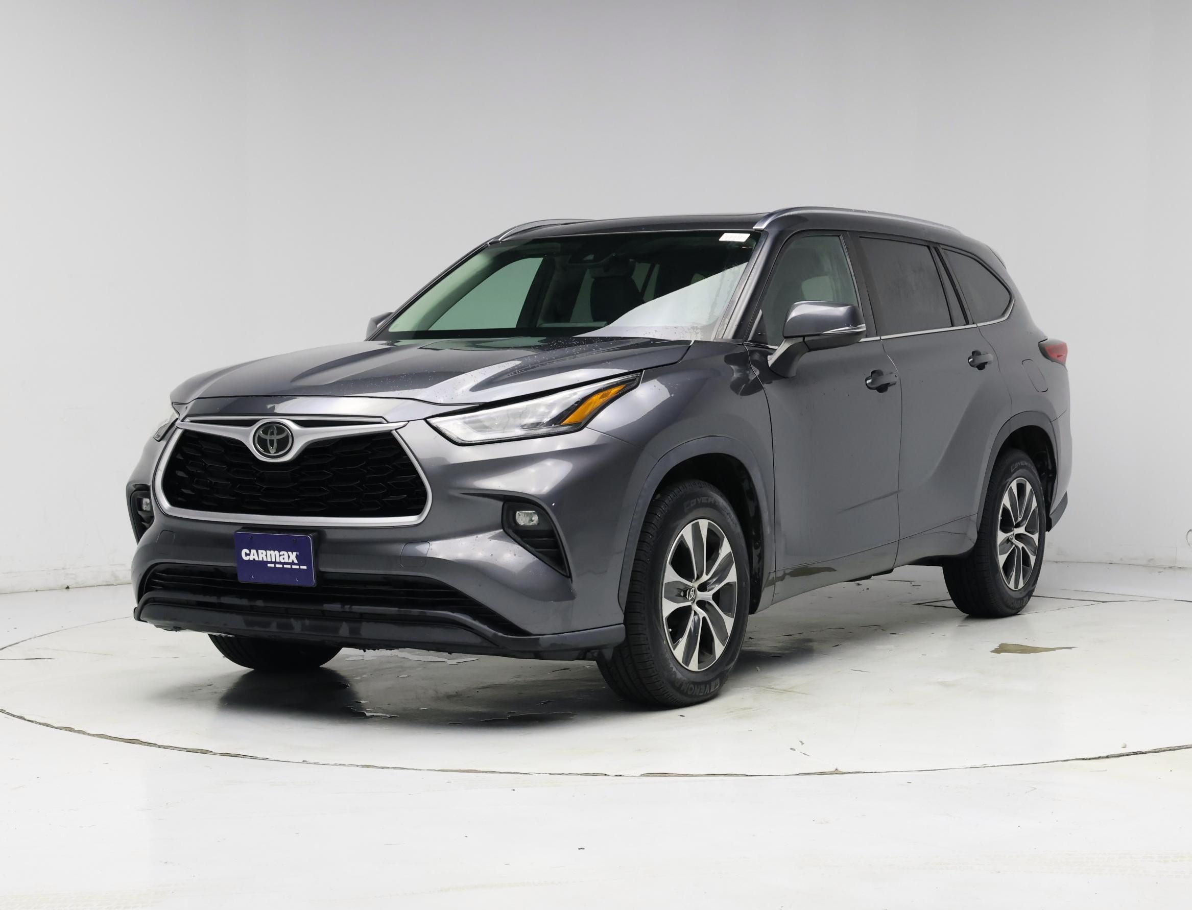 Thumbnail: 2020 Toyota Highlander - 4
