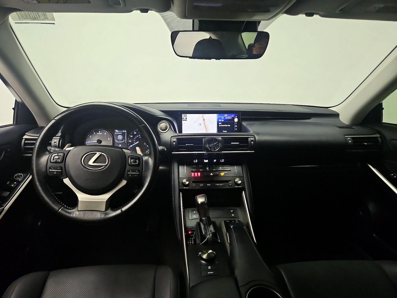 2018 Lexus IS 300 - Photo 10