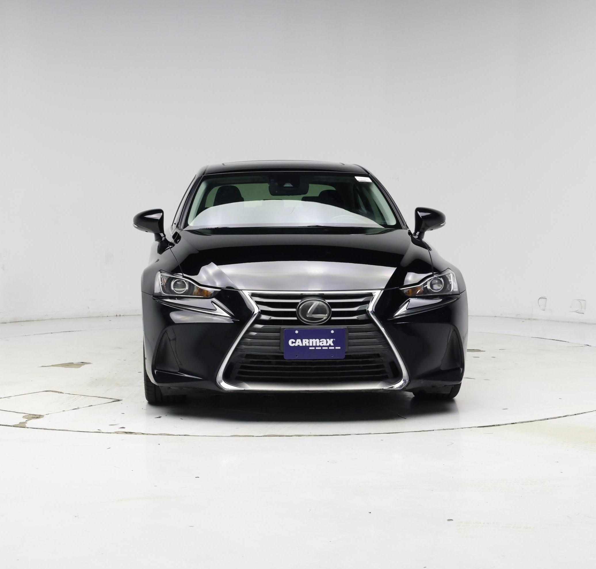 Thumbnail: 2018 Lexus IS - 5