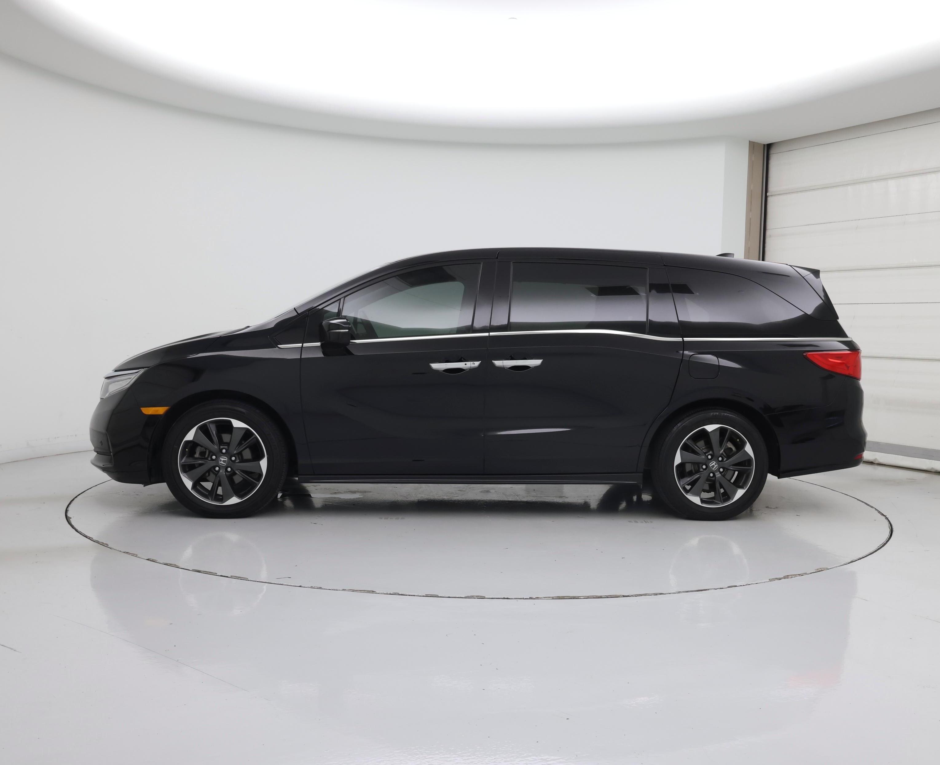 Thumbnail: 2024 Honda Odyssey - 3