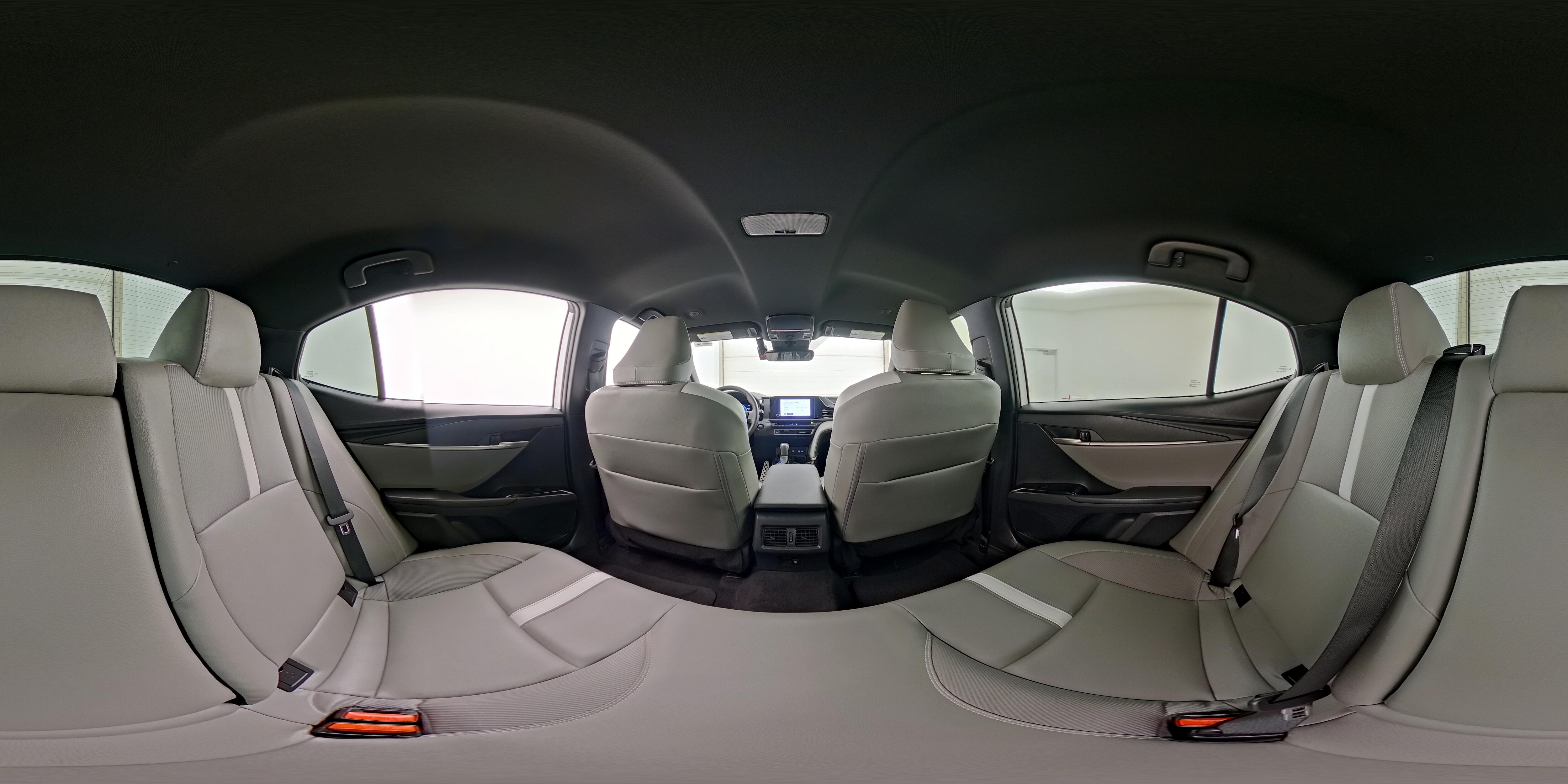 2025 Toyota Camry SE - Photo 26