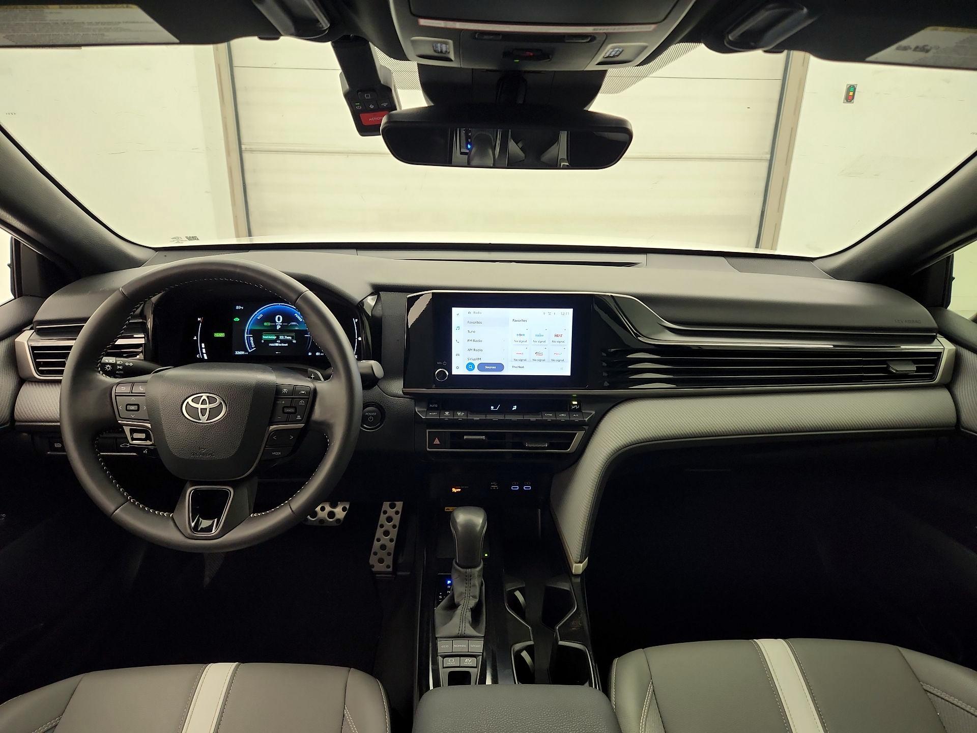 Thumbnail: 2025 Toyota Camry - 9