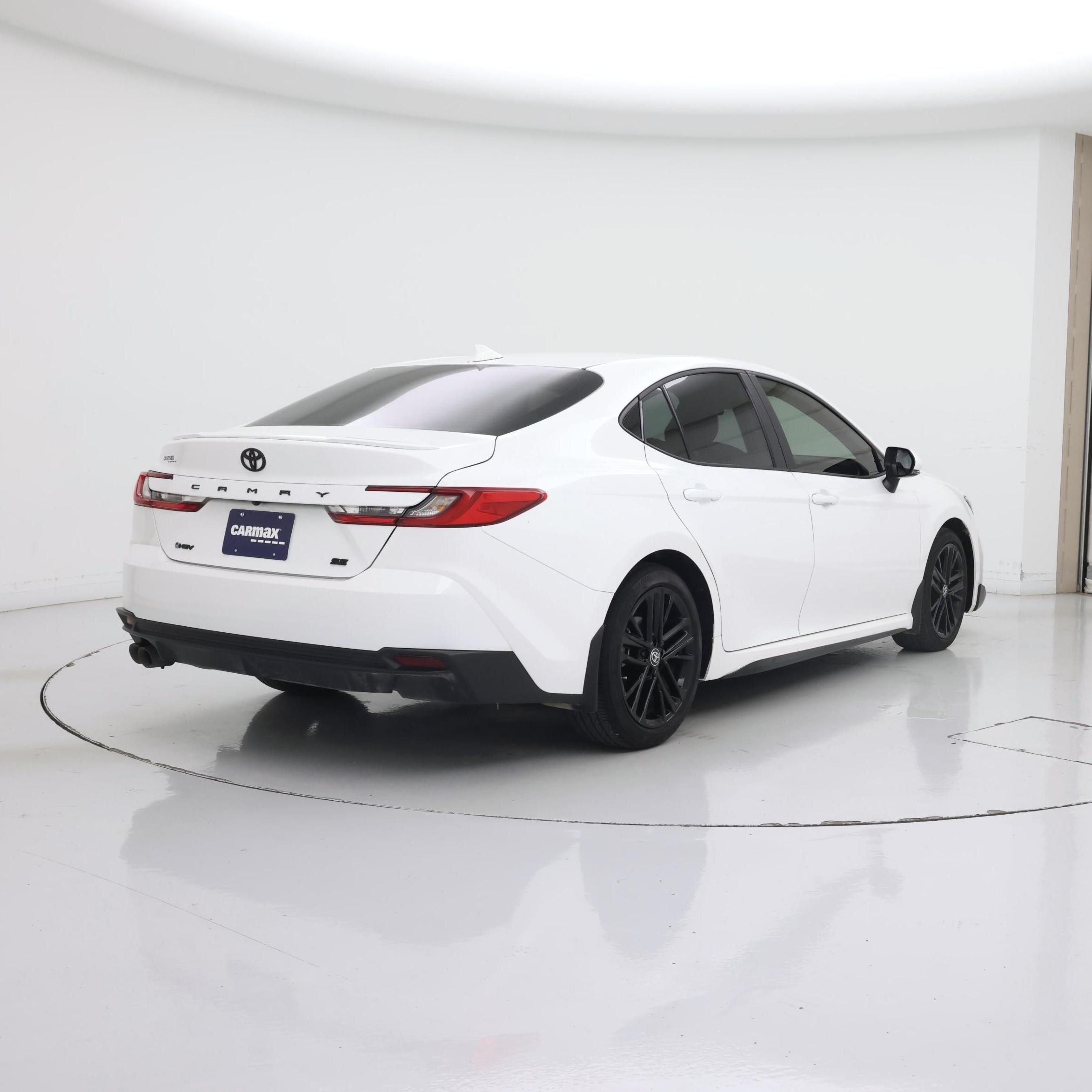 Thumbnail: 2025 Toyota Camry - 8