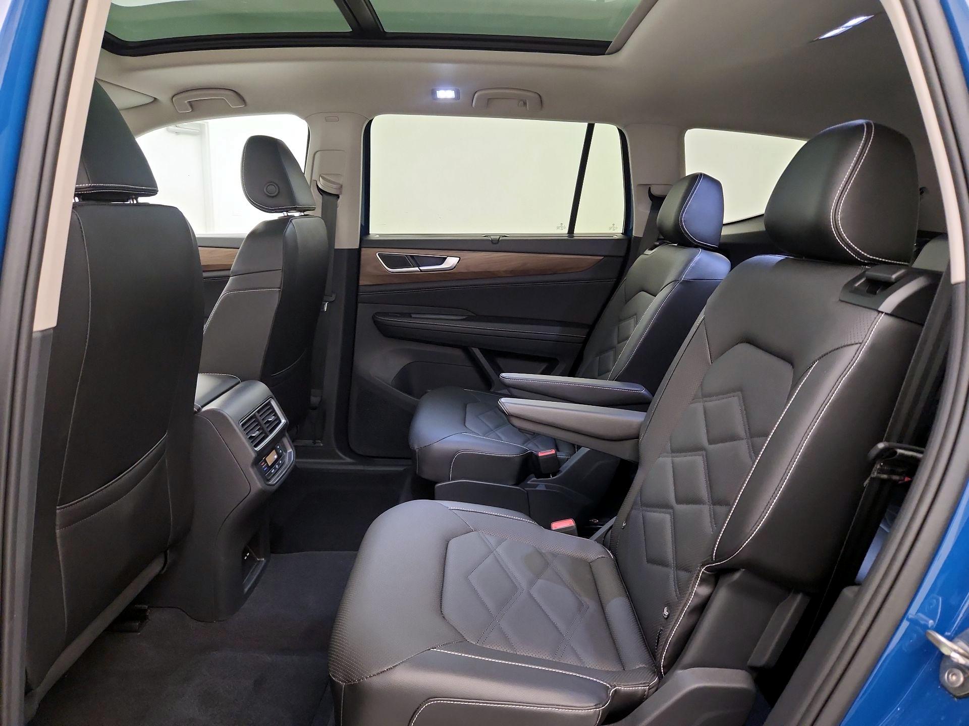 Thumbnail: 2025 Volkswagen Atlas - 20