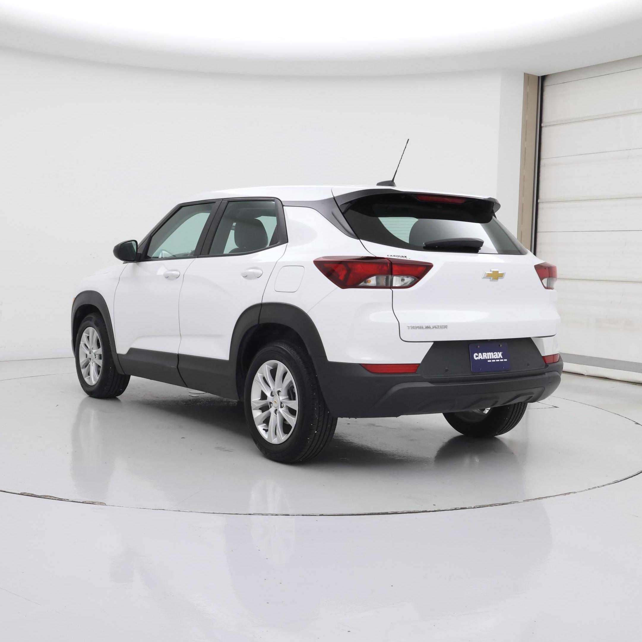Thumbnail: 2021 Chevrolet TrailBlazer - 2