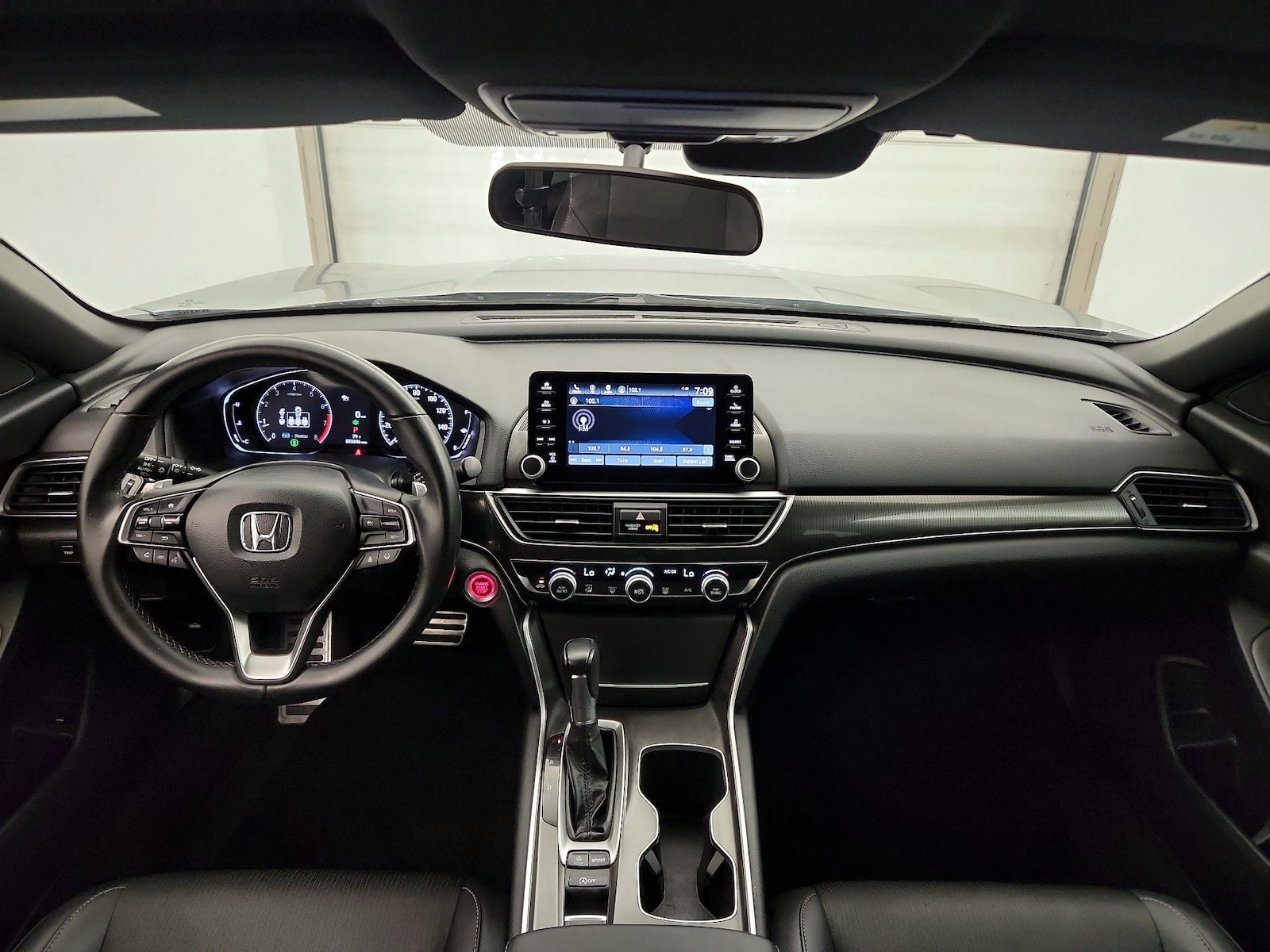 2022 Honda Accord Sport - Photo 10