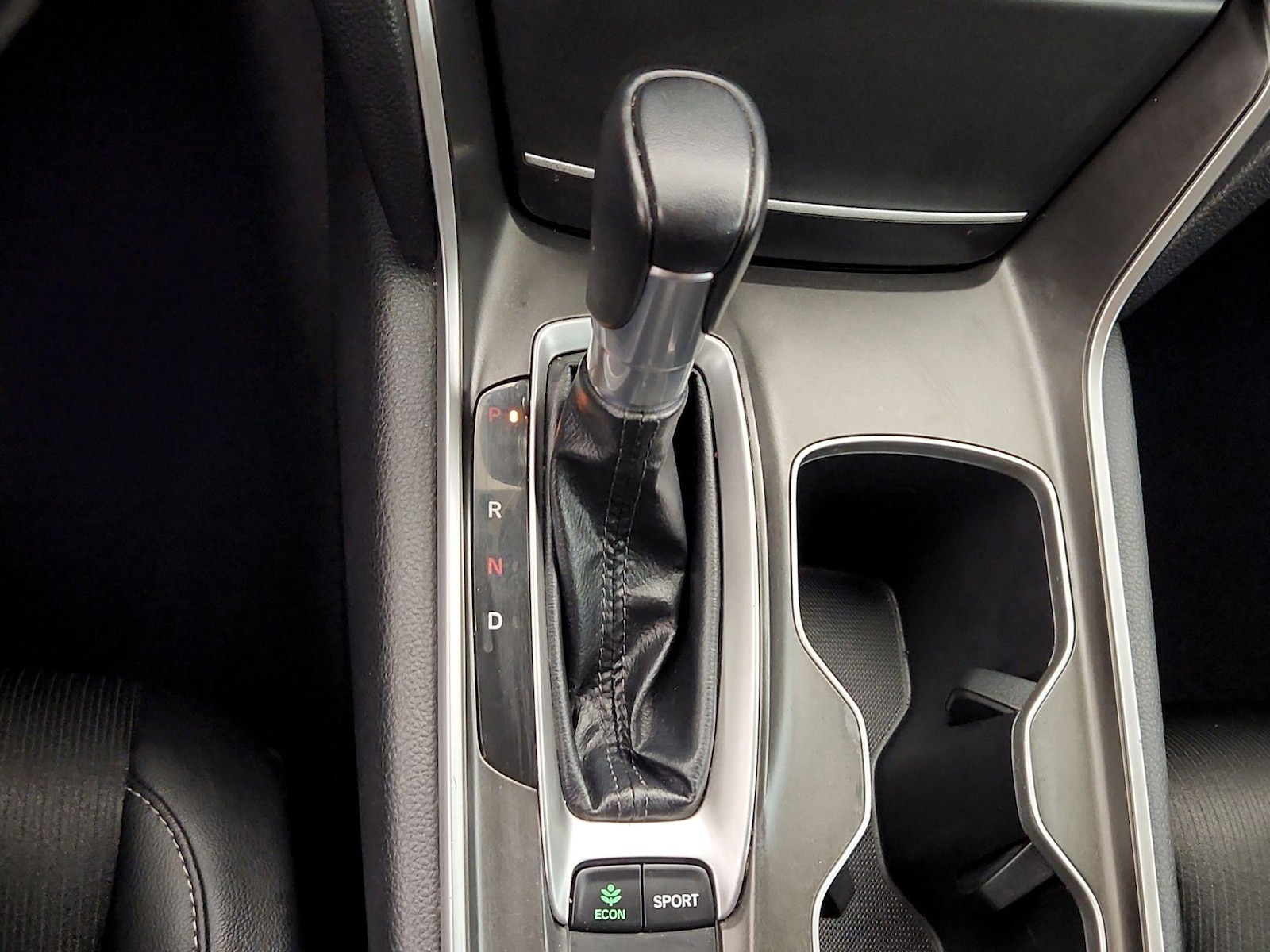 2022 Honda Accord Sport - Photo 18