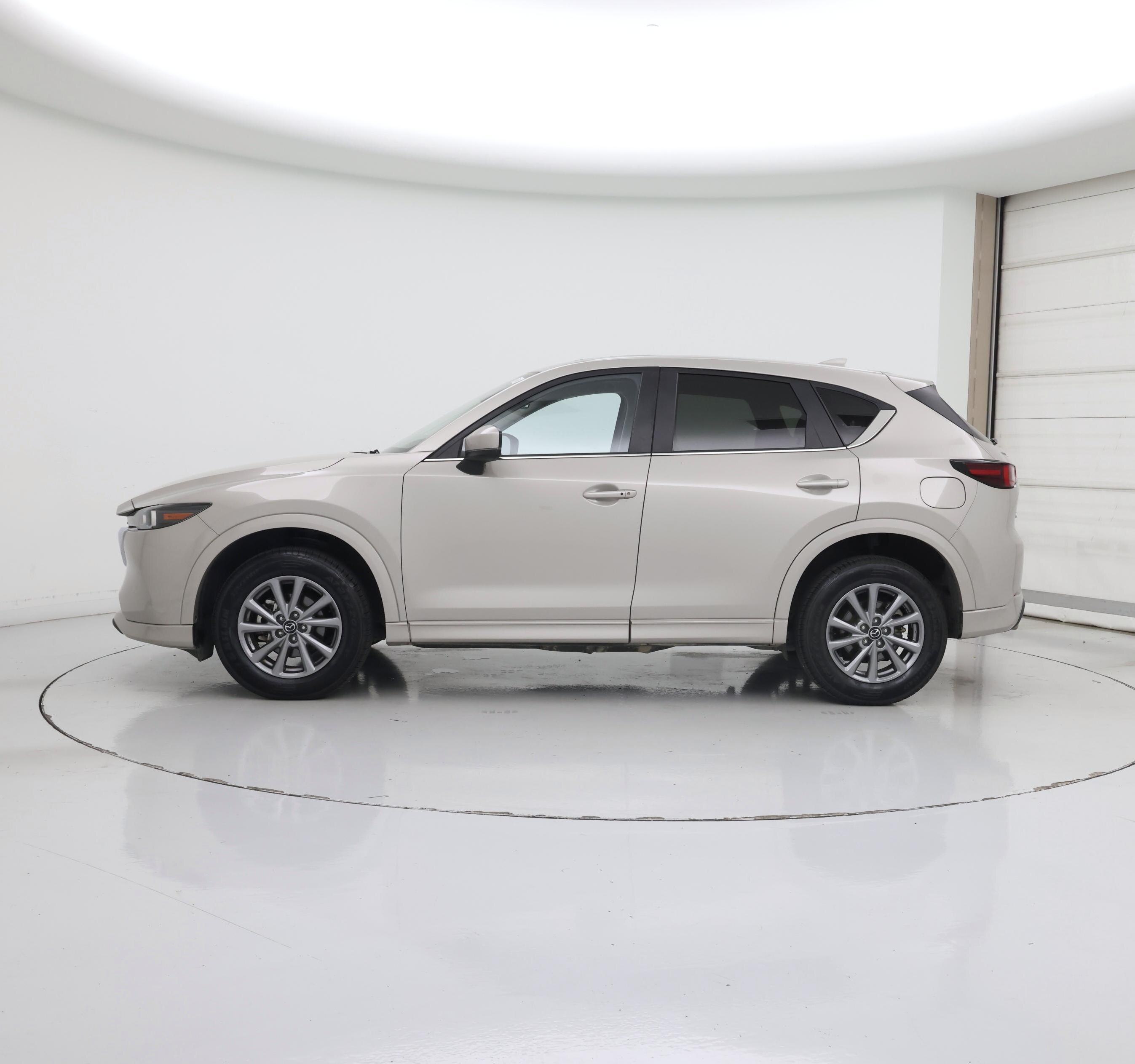 Thumbnail: 2025 Mazda CX-5 - 3
