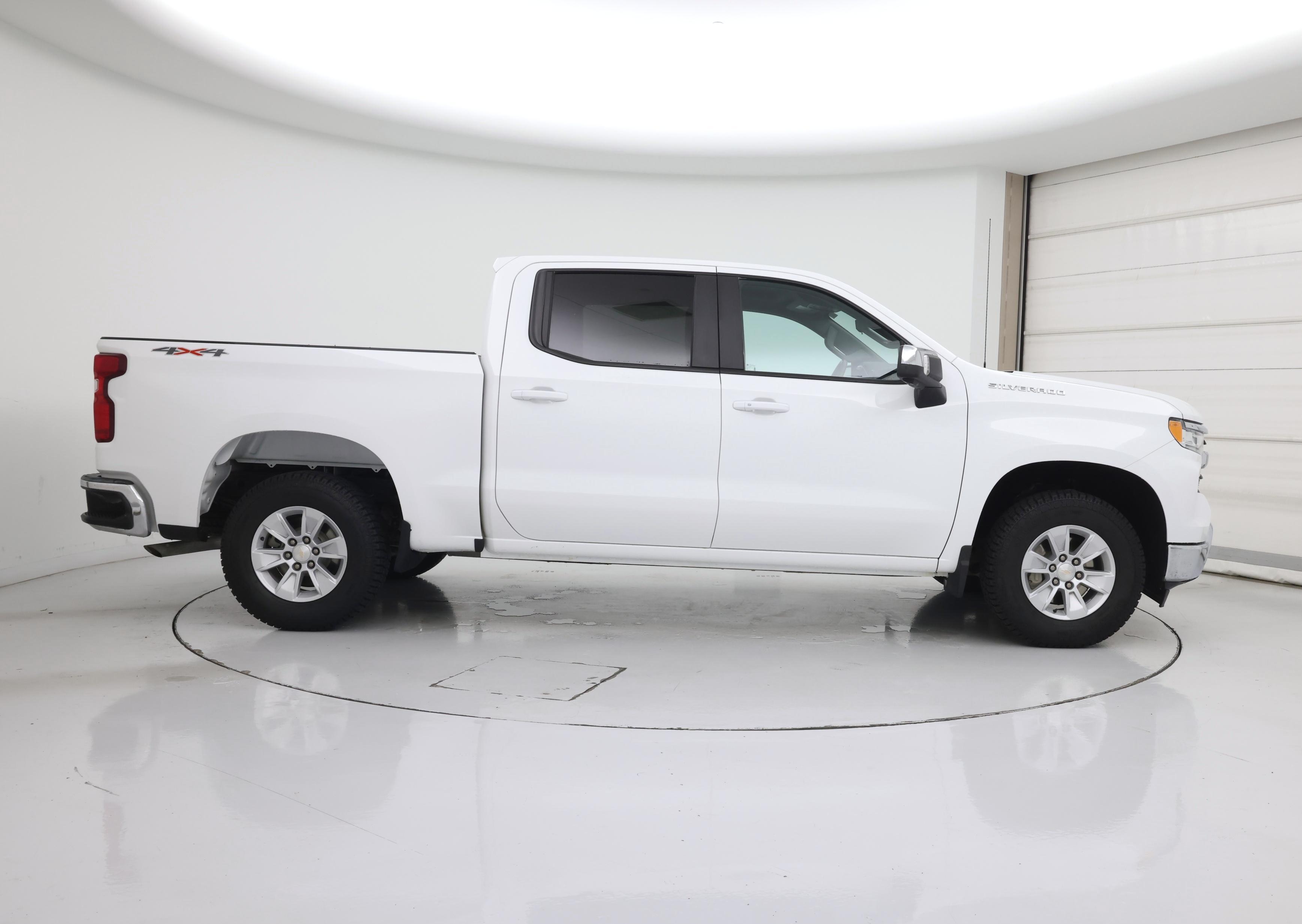 Thumbnail: 2025 Chevrolet Silverado 1500 - 7