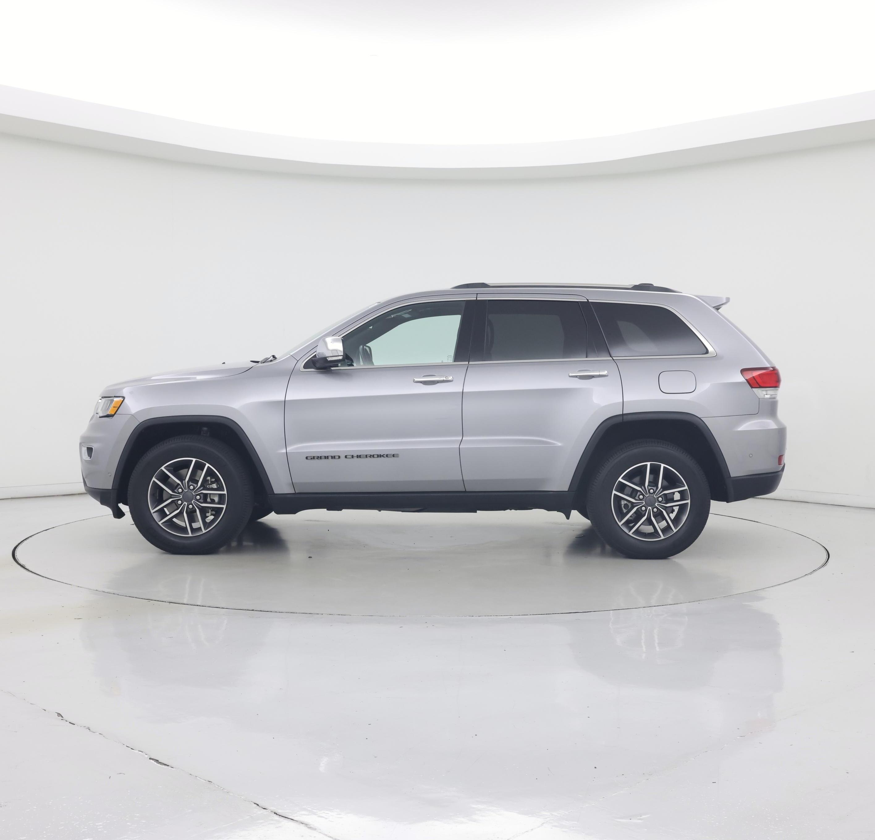 Thumbnail: 2021 Jeep Grand Cherokee - 3