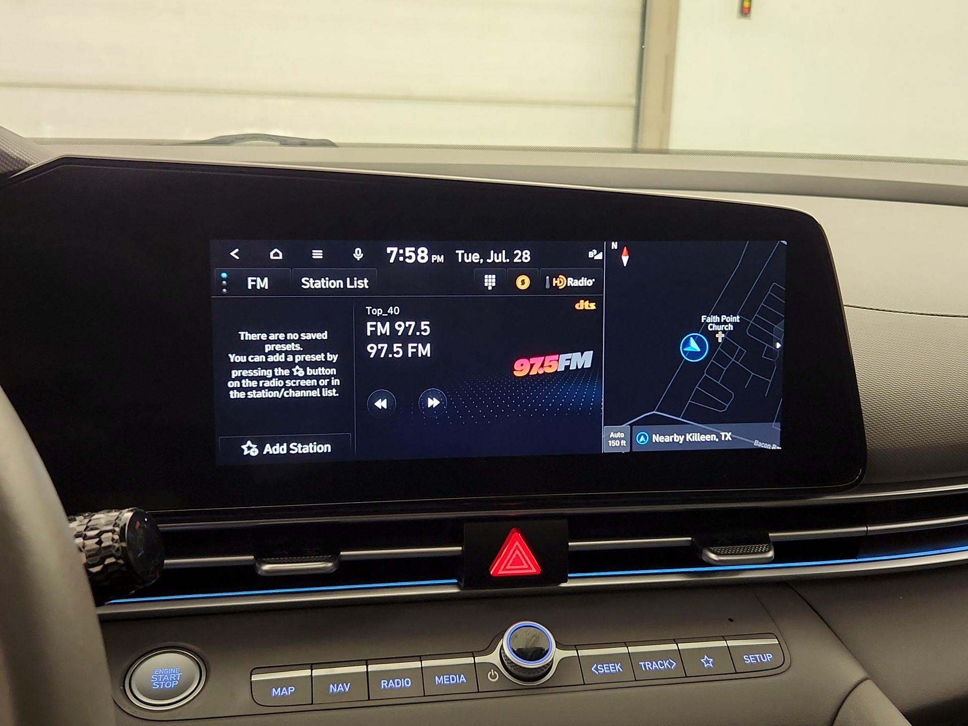 Thumbnail: 2024 Hyundai Elantra - 16