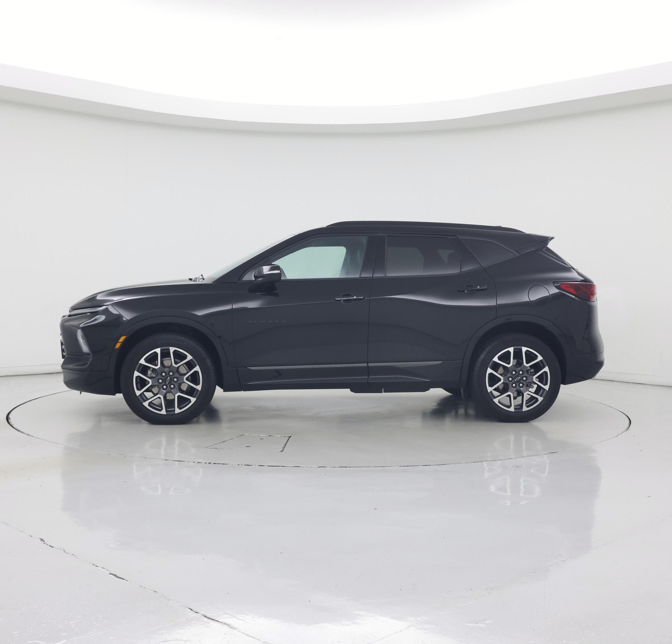 Thumbnail: 2025 Chevrolet Blazer - 3
