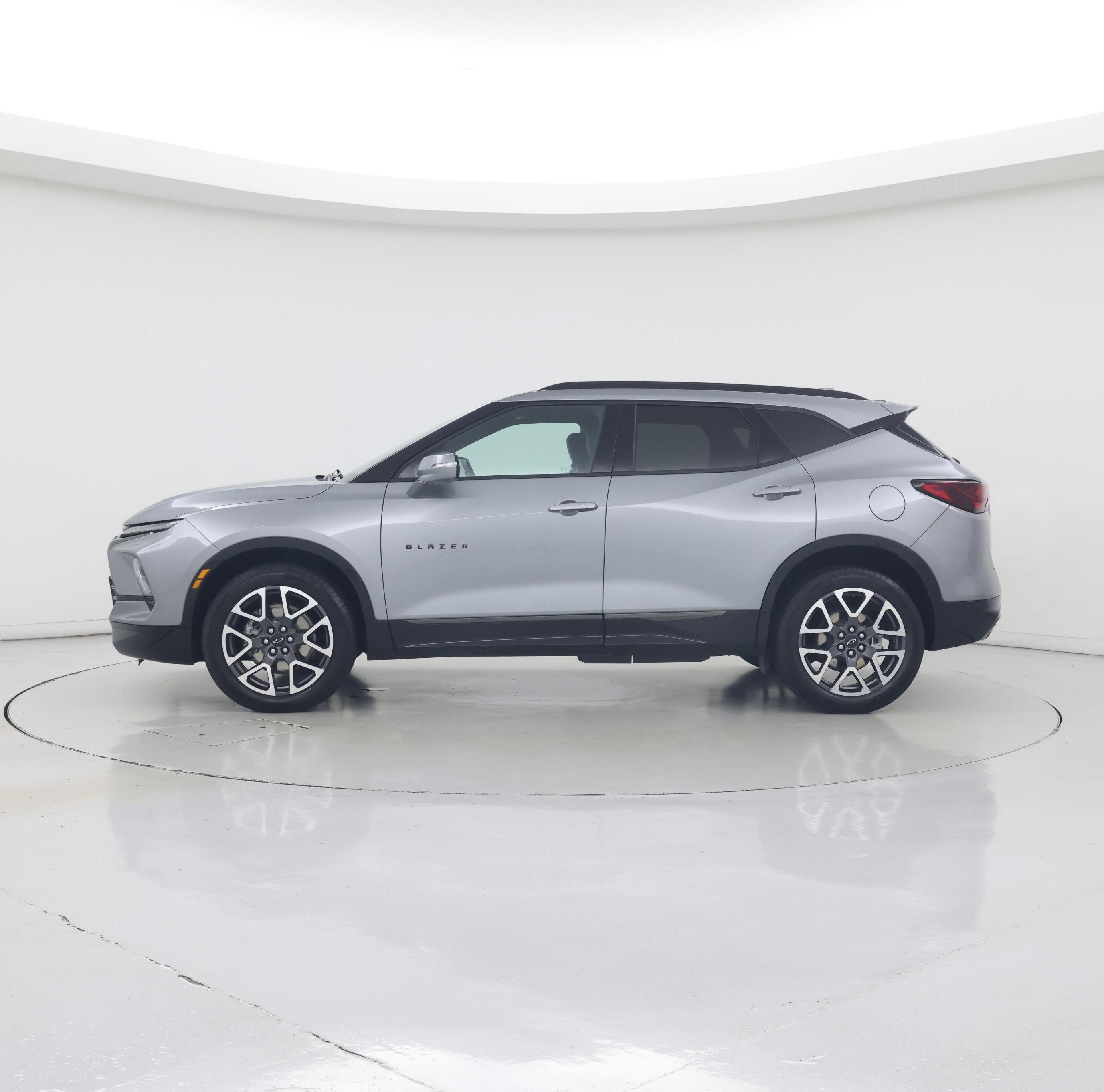 Thumbnail: 2025 Chevrolet Blazer - 3