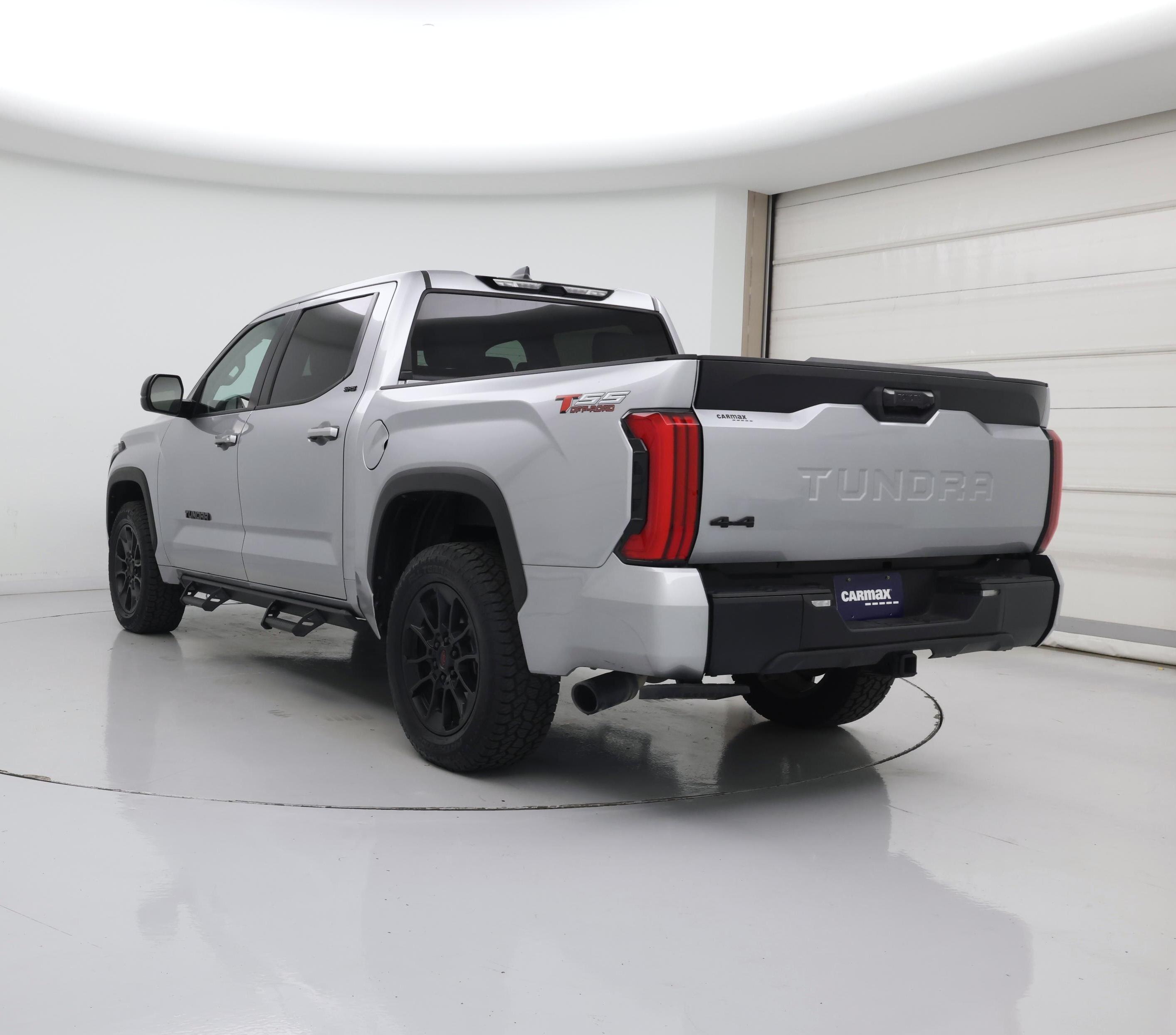 Thumbnail: 2024 Toyota Tundra - 2