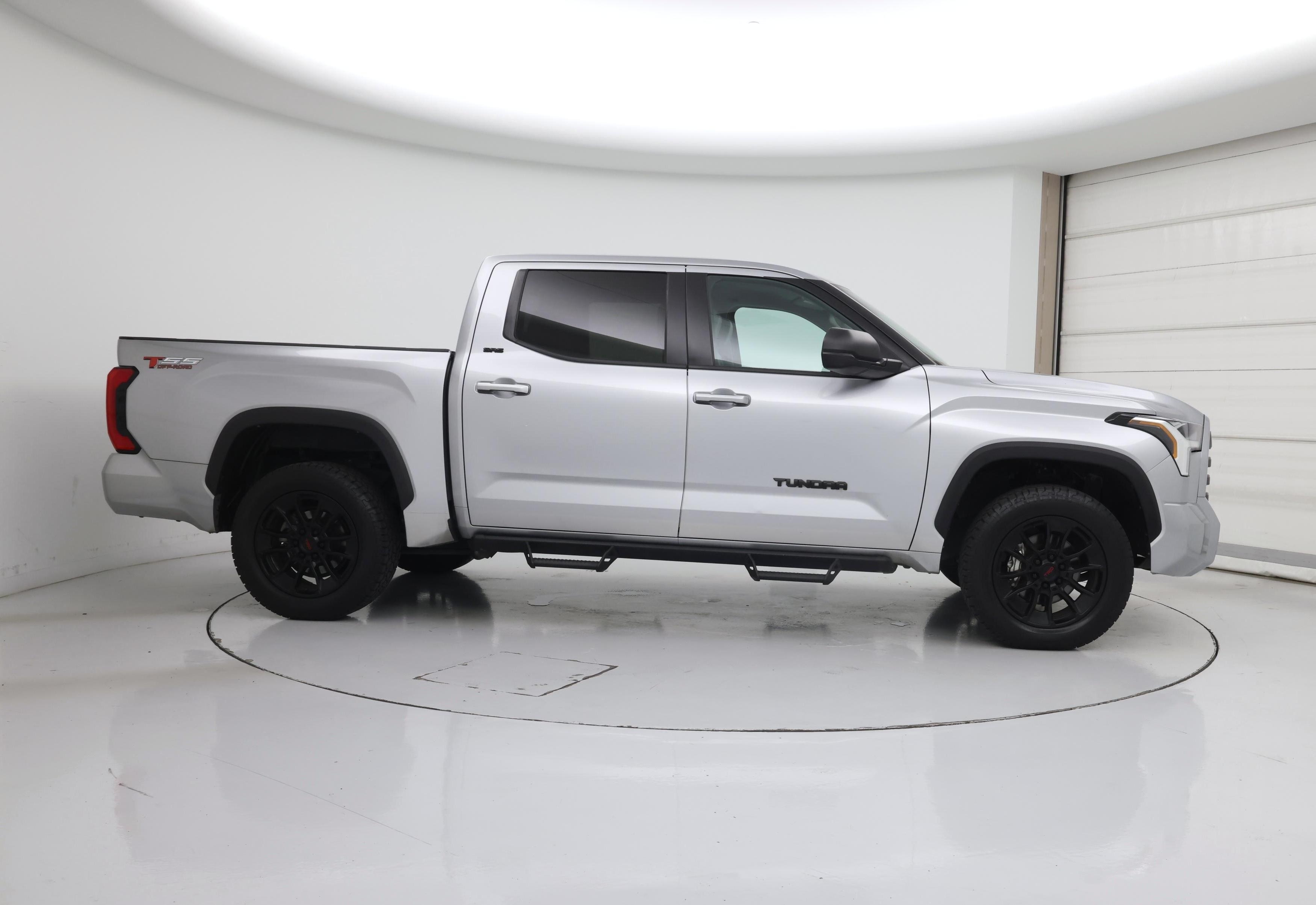 Thumbnail: 2024 Toyota Tundra - 7
