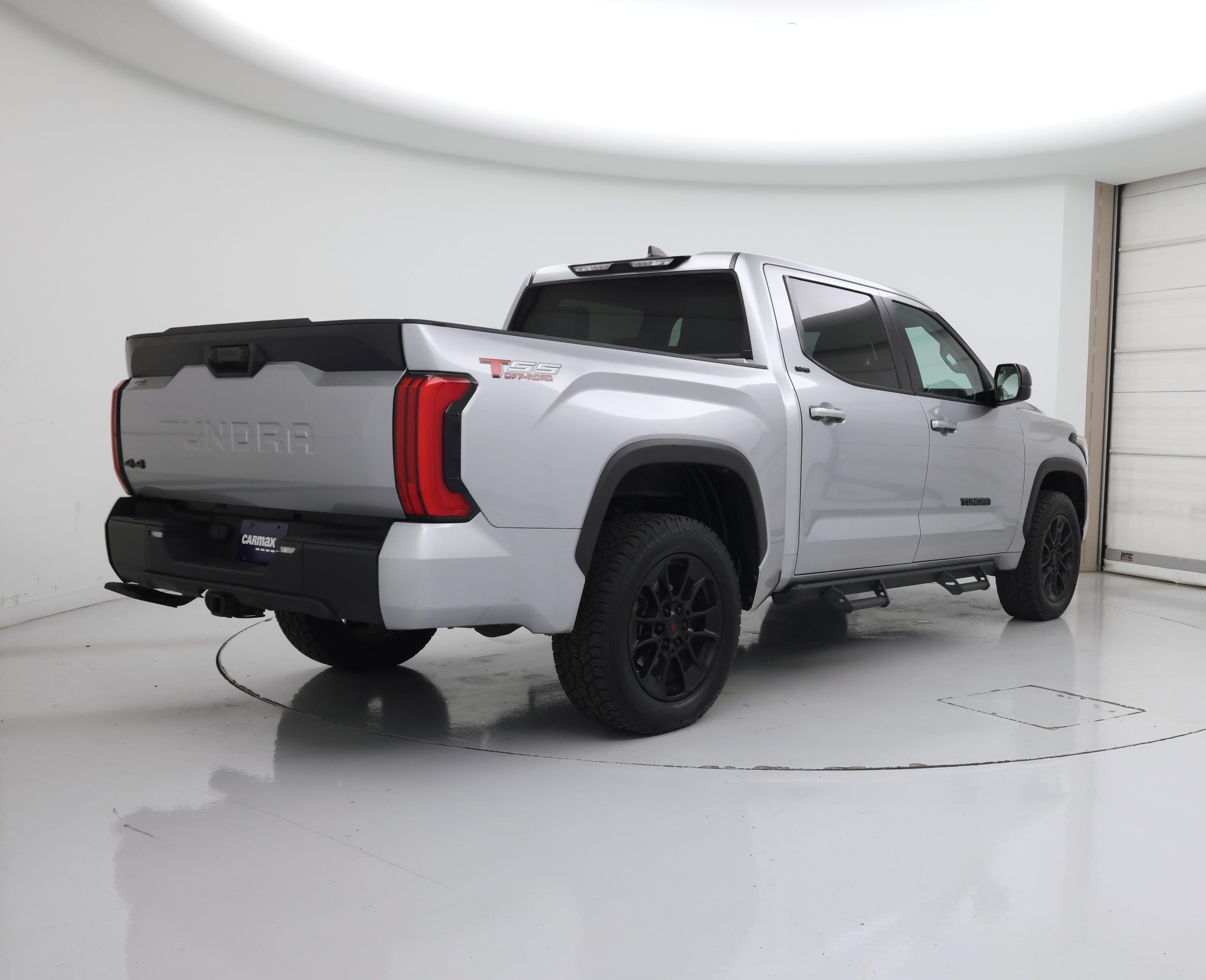 Thumbnail: 2024 Toyota Tundra - 8