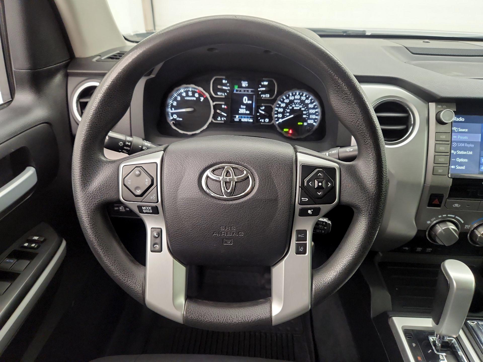 Thumbnail: 2021 Toyota Tundra - 10