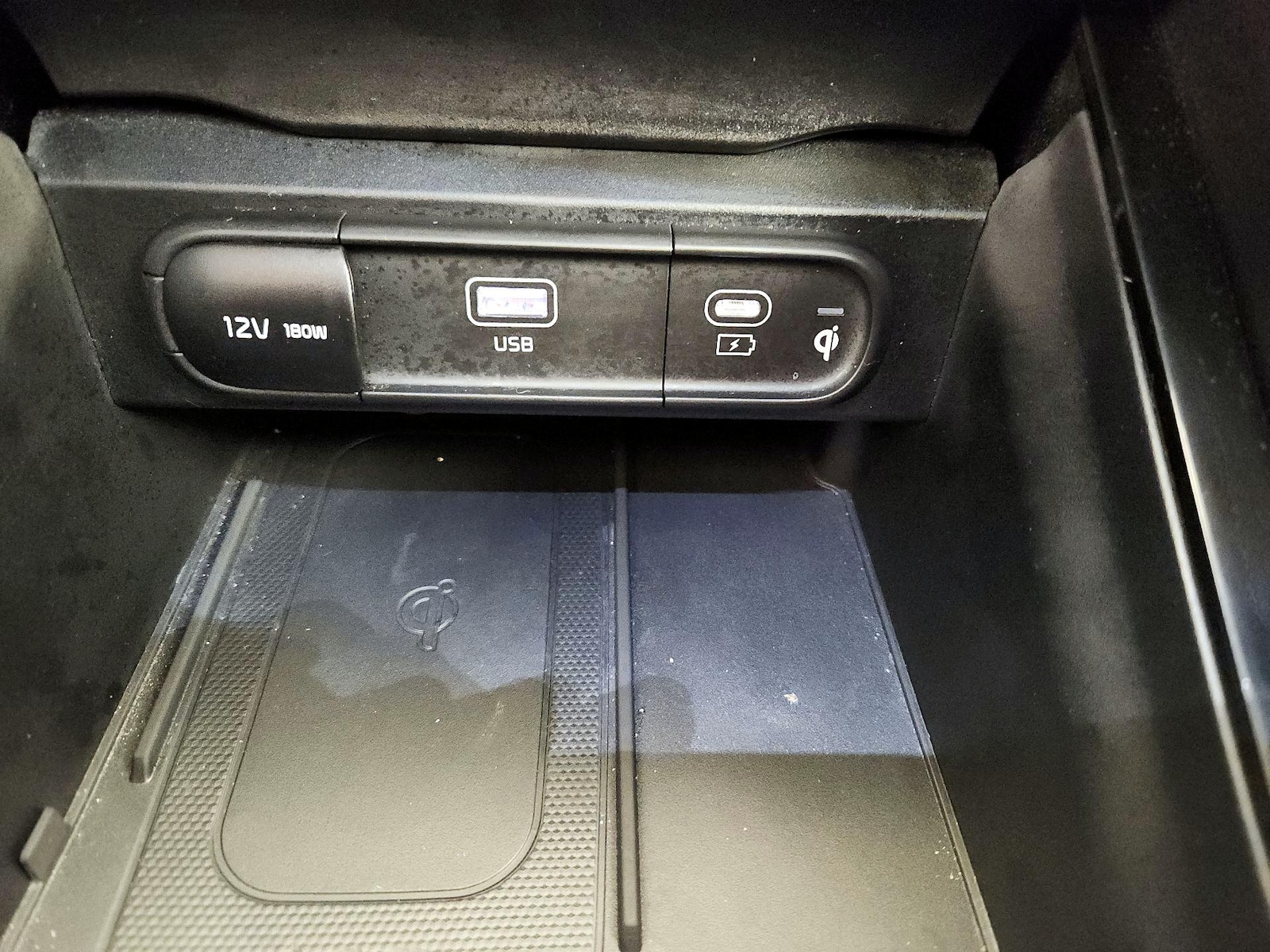 2025 Kia Telluride S - Photo 20
