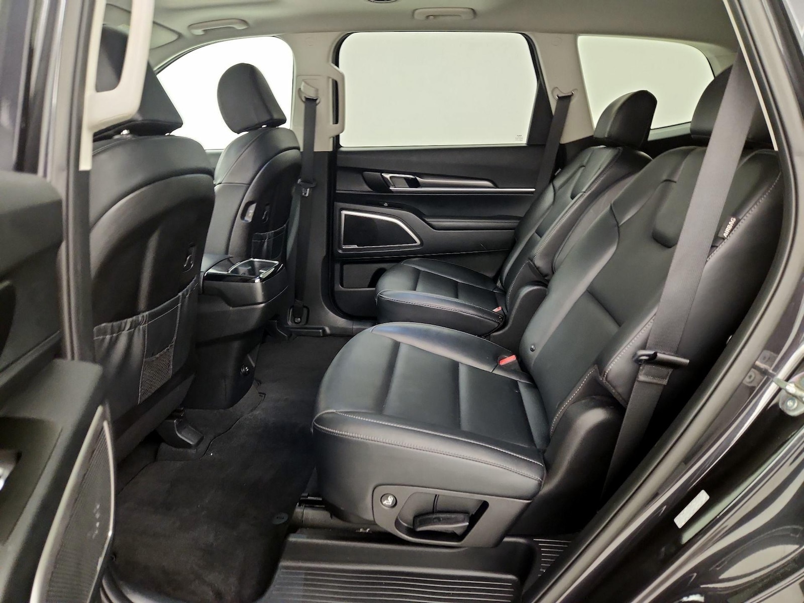2025 Kia Telluride S - Photo 22
