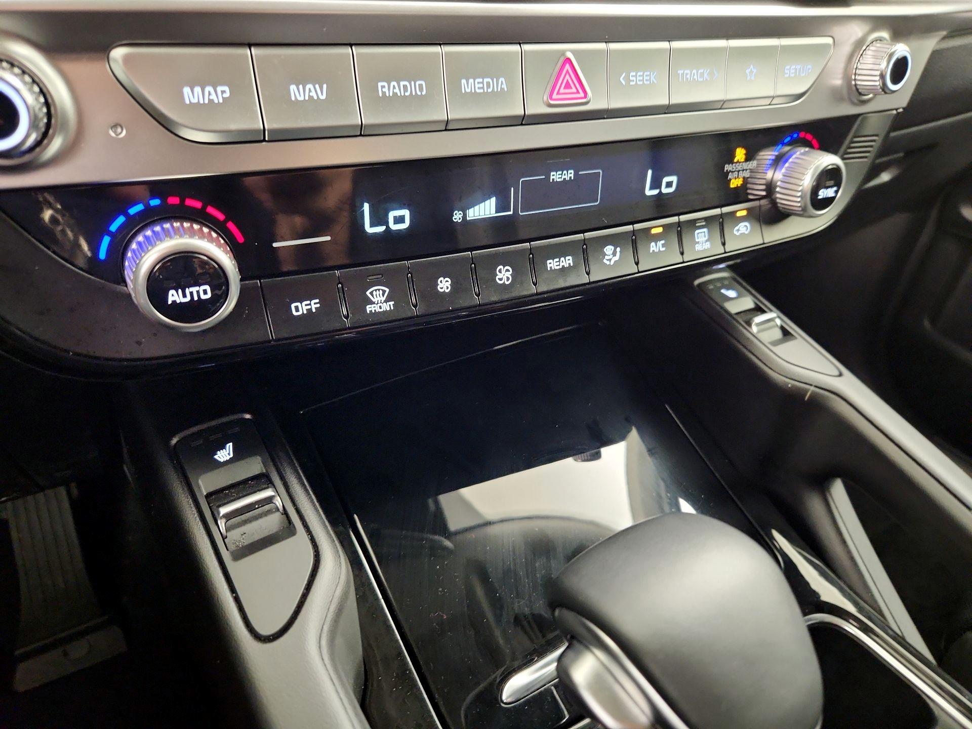 Thumbnail: 2025 Kia Telluride - 17