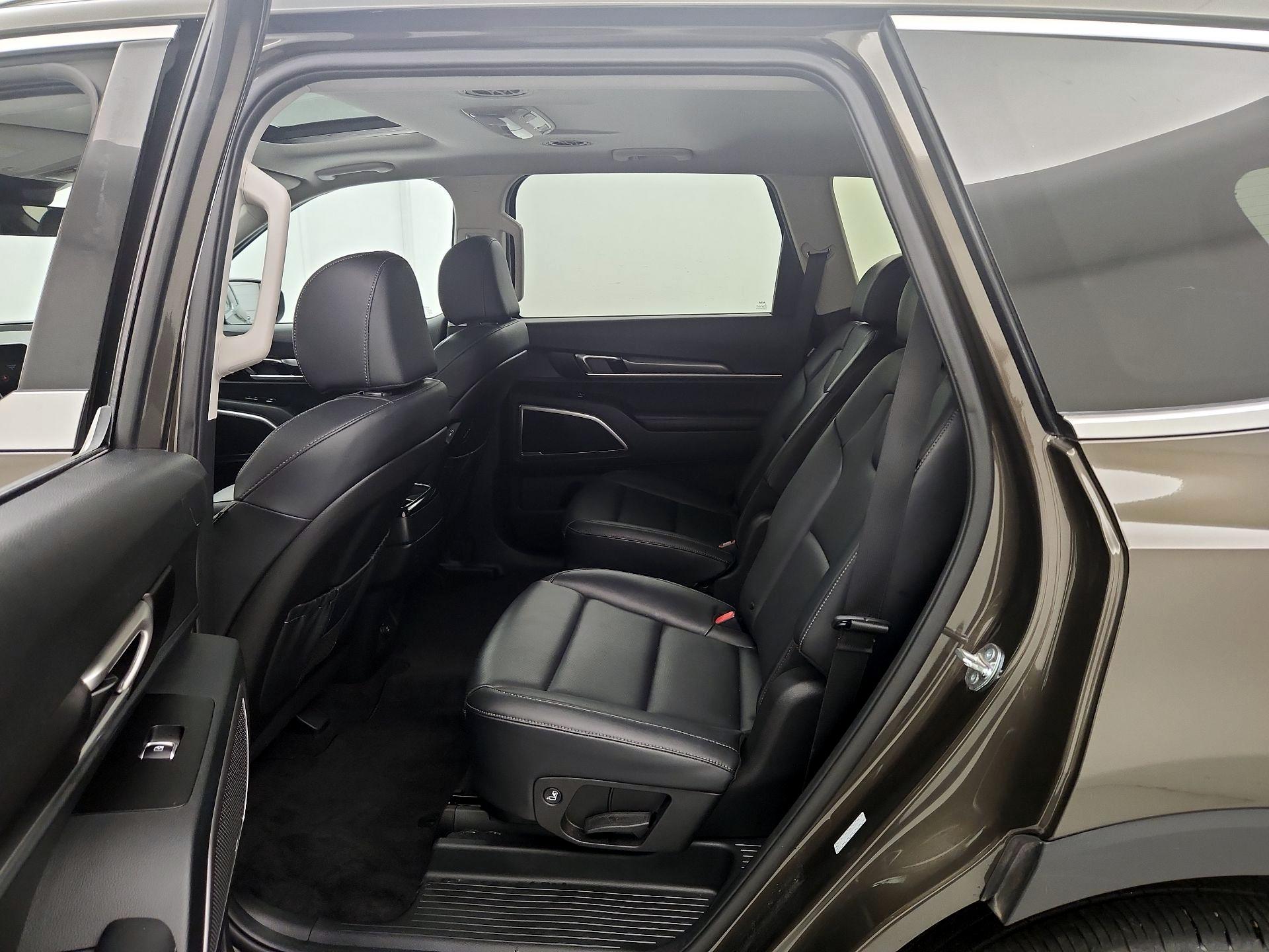 Thumbnail: 2025 Kia Telluride - 20