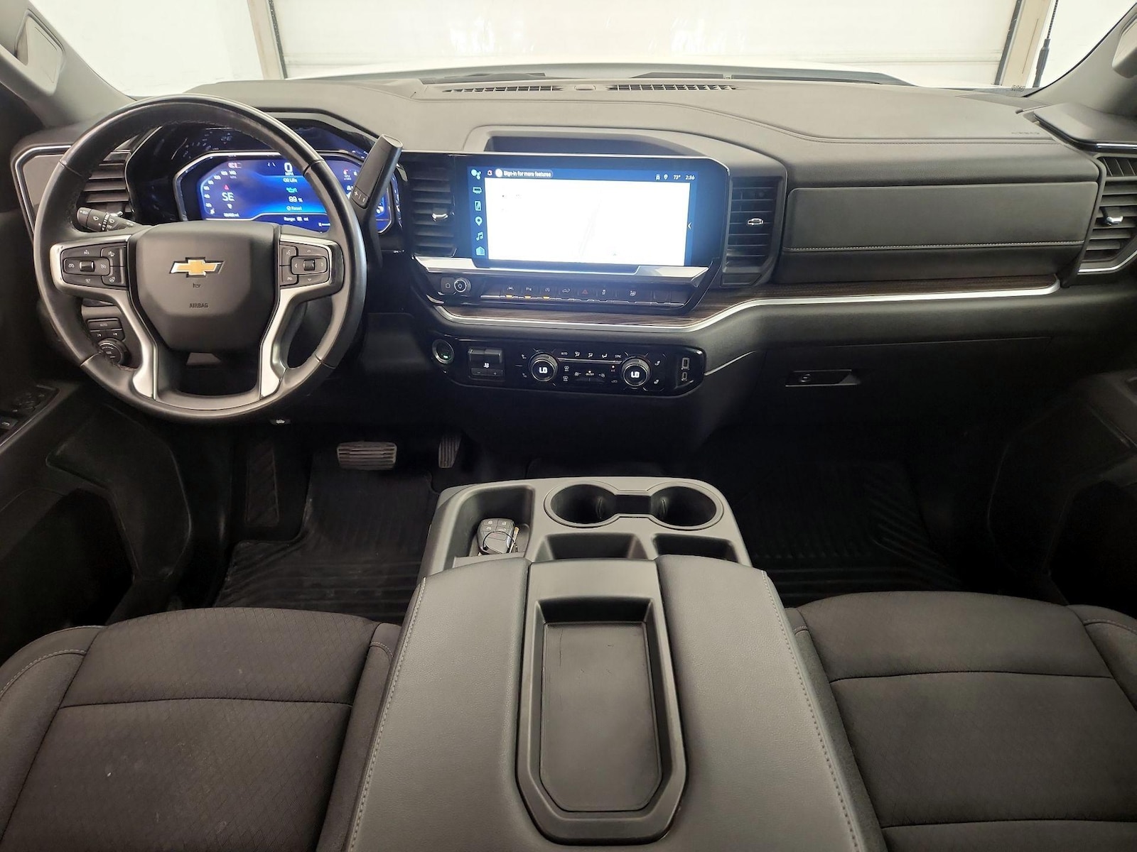 2025 Chevrolet Silverado 1500 LT - Photo 10