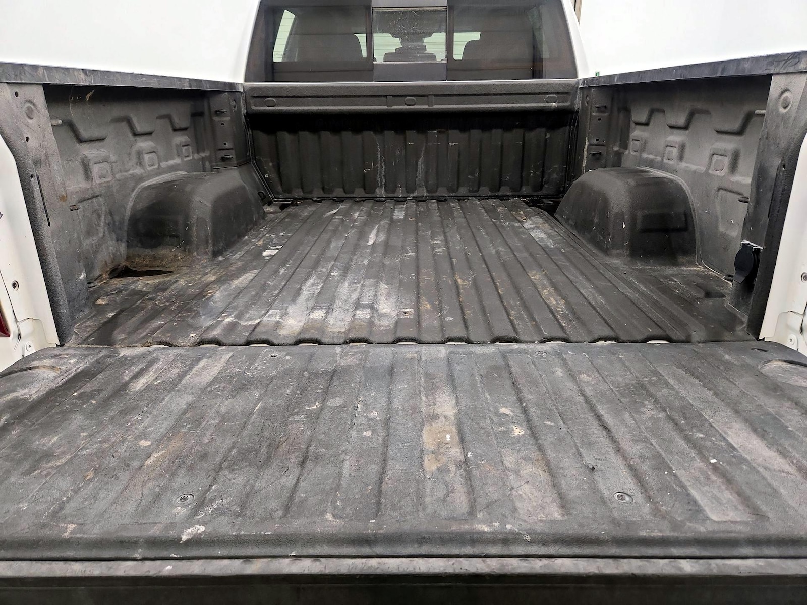 2025 Chevrolet Silverado 1500 LT - Photo 22