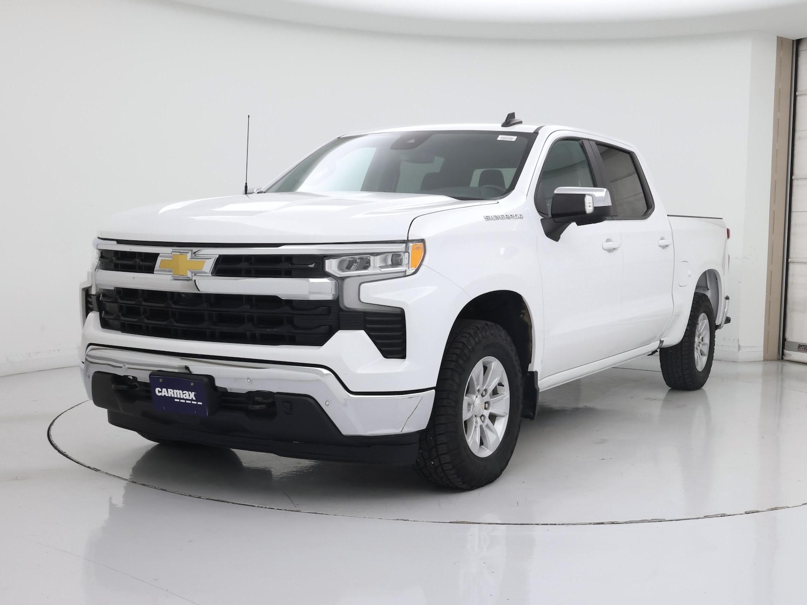 2025 Chevrolet Silverado 1500 LT - Photo 5