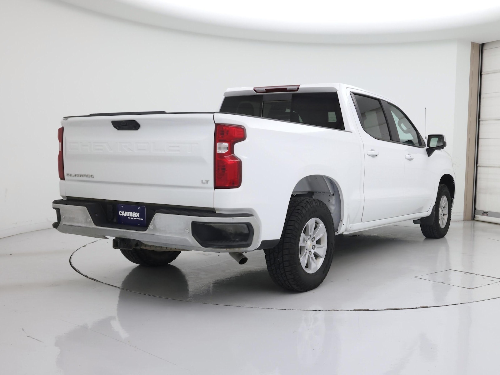 2025 Chevrolet Silverado 1500 LT - Photo 9