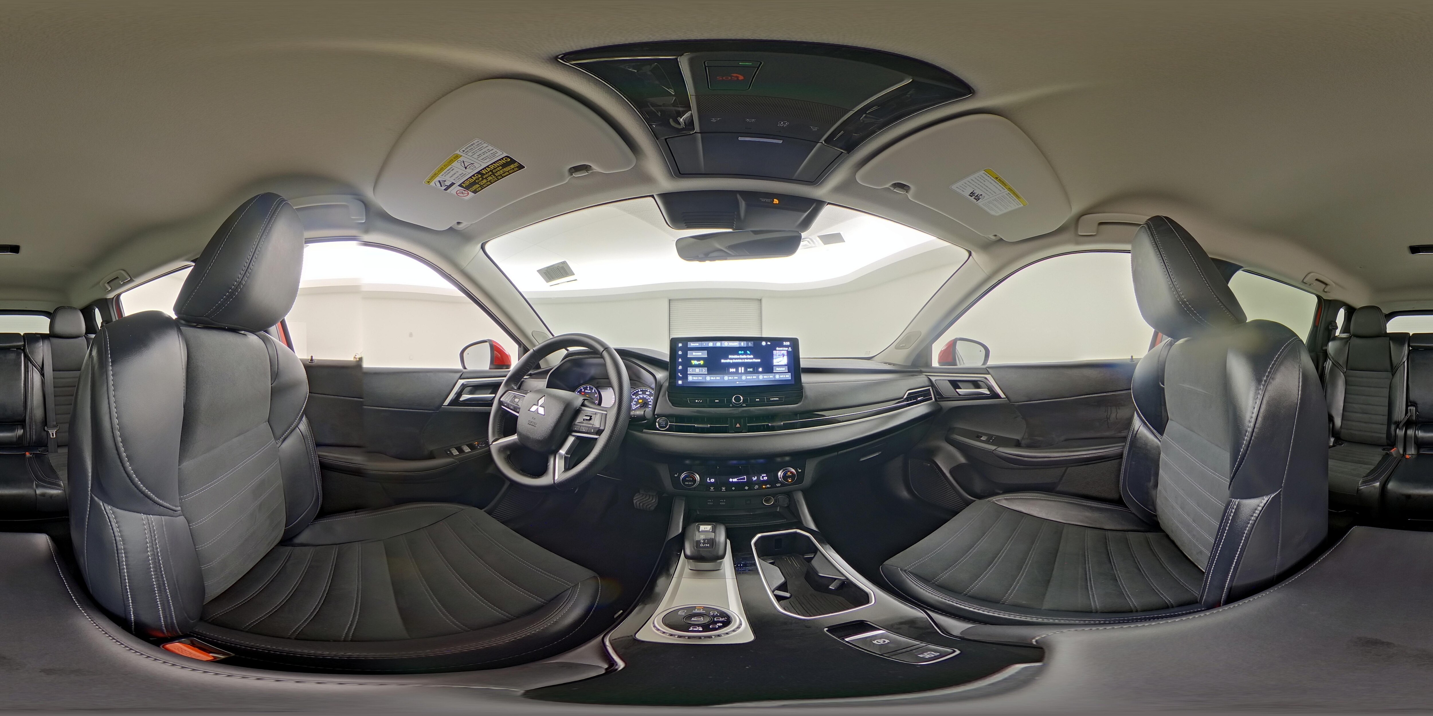 2025 Mitsubishi Outlander SE - Photo 28