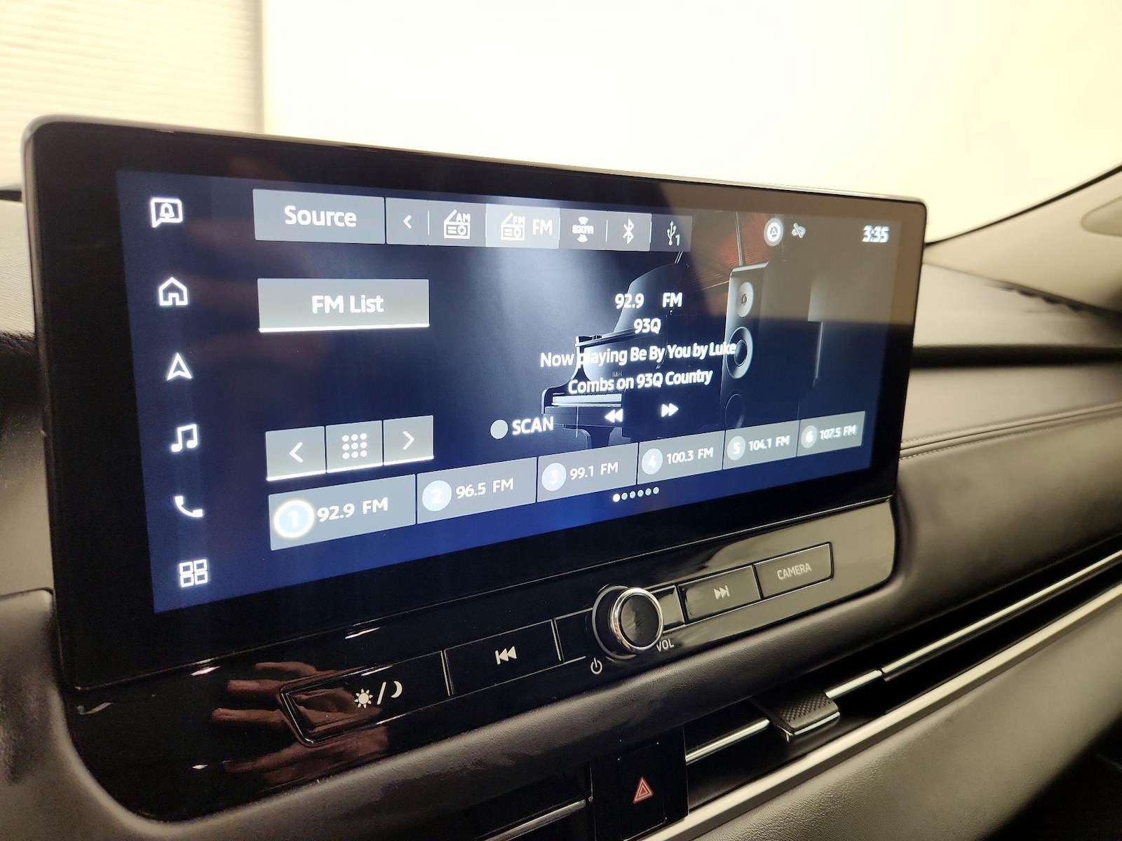 2025 Mitsubishi Outlander SE - Photo 17