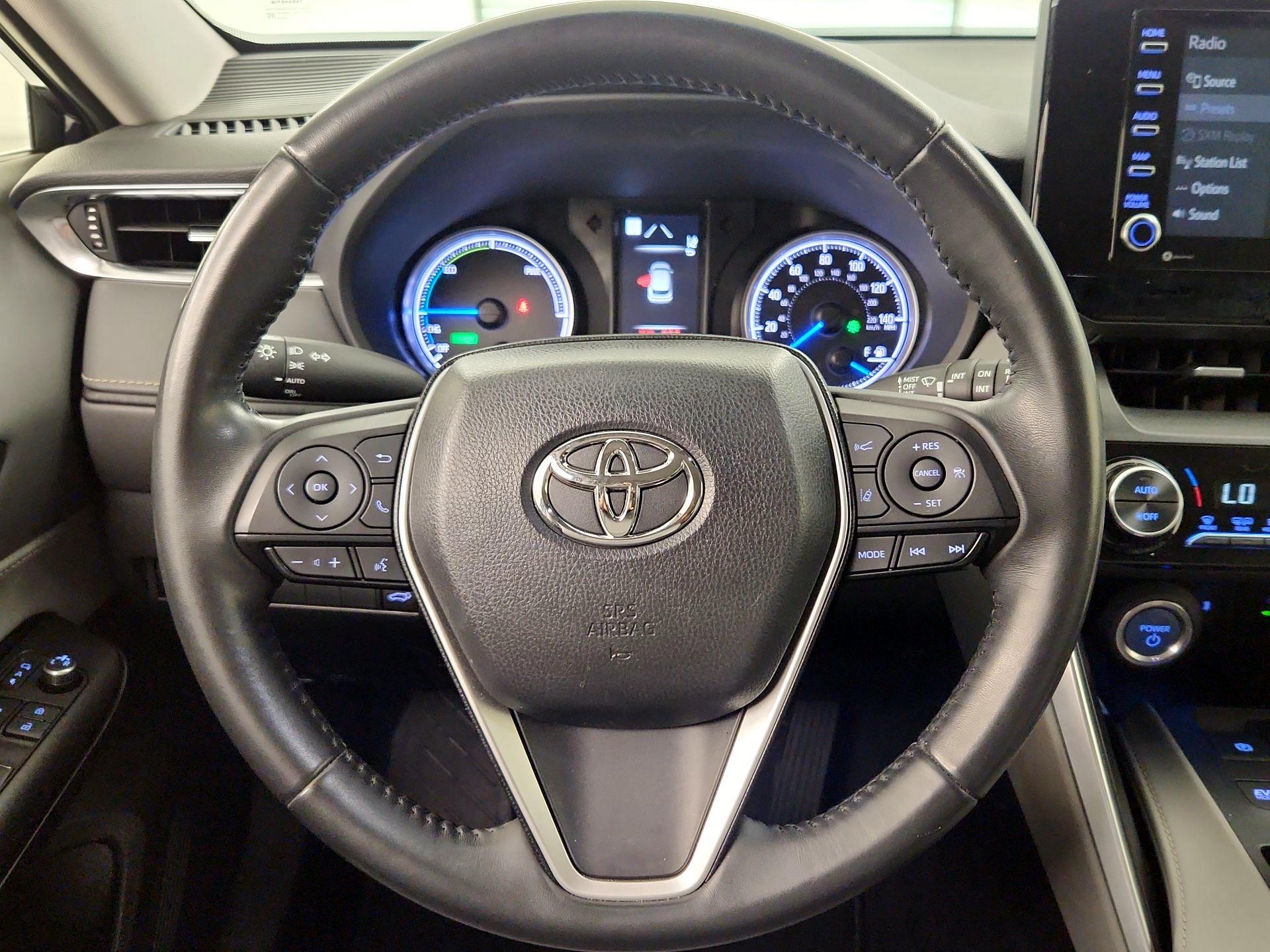 Thumbnail: 2022 Toyota Venza - 10