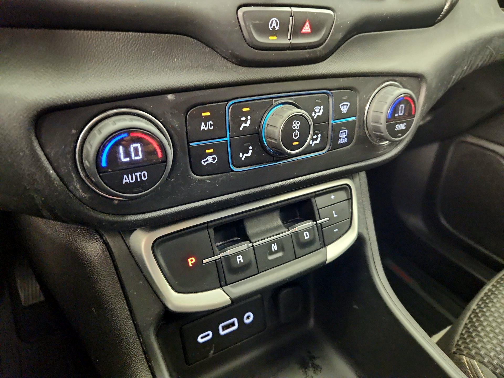 Thumbnail: 2024 GMC Terrain - 16