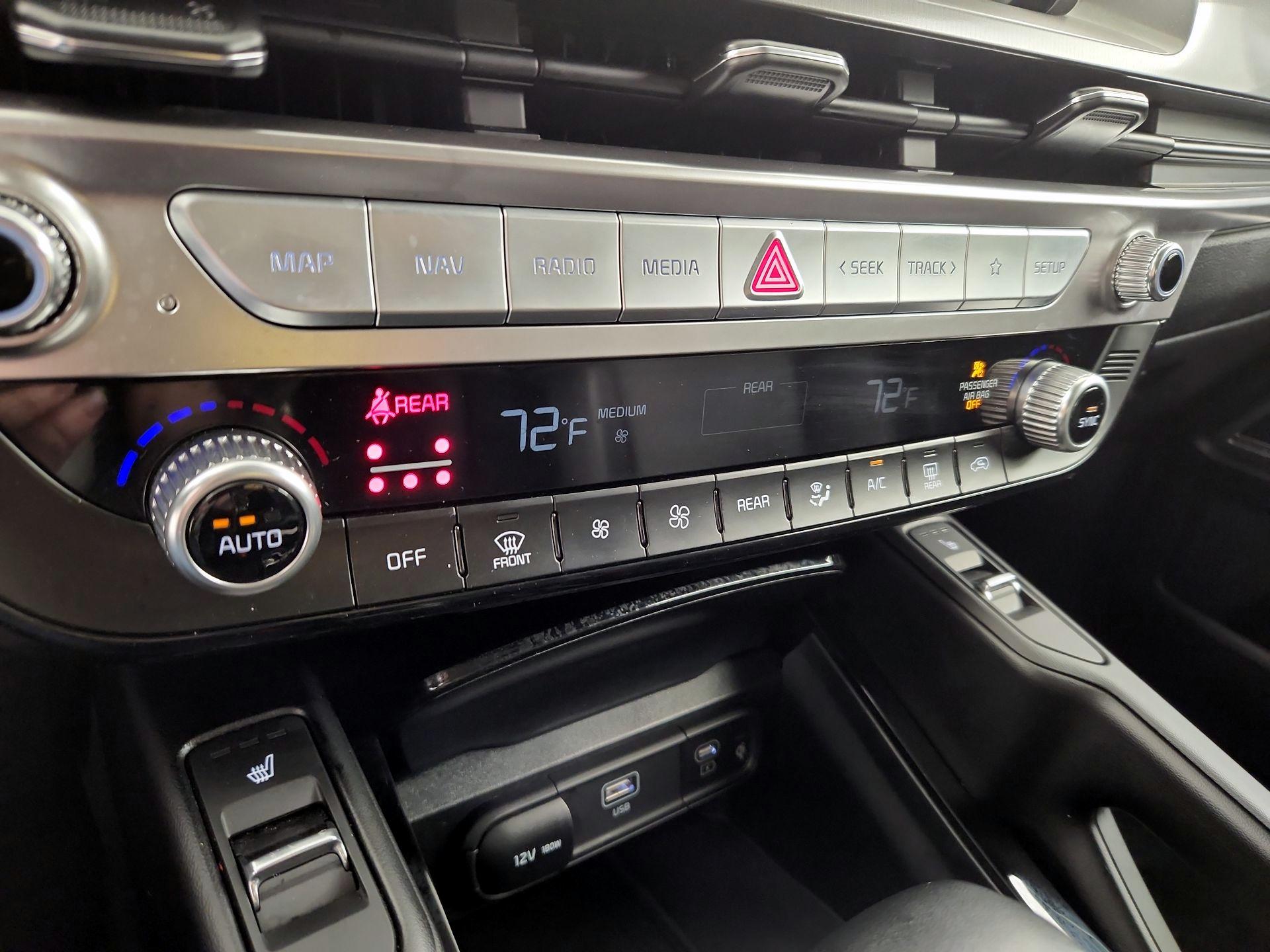 Thumbnail: 2025 Kia Telluride - 17