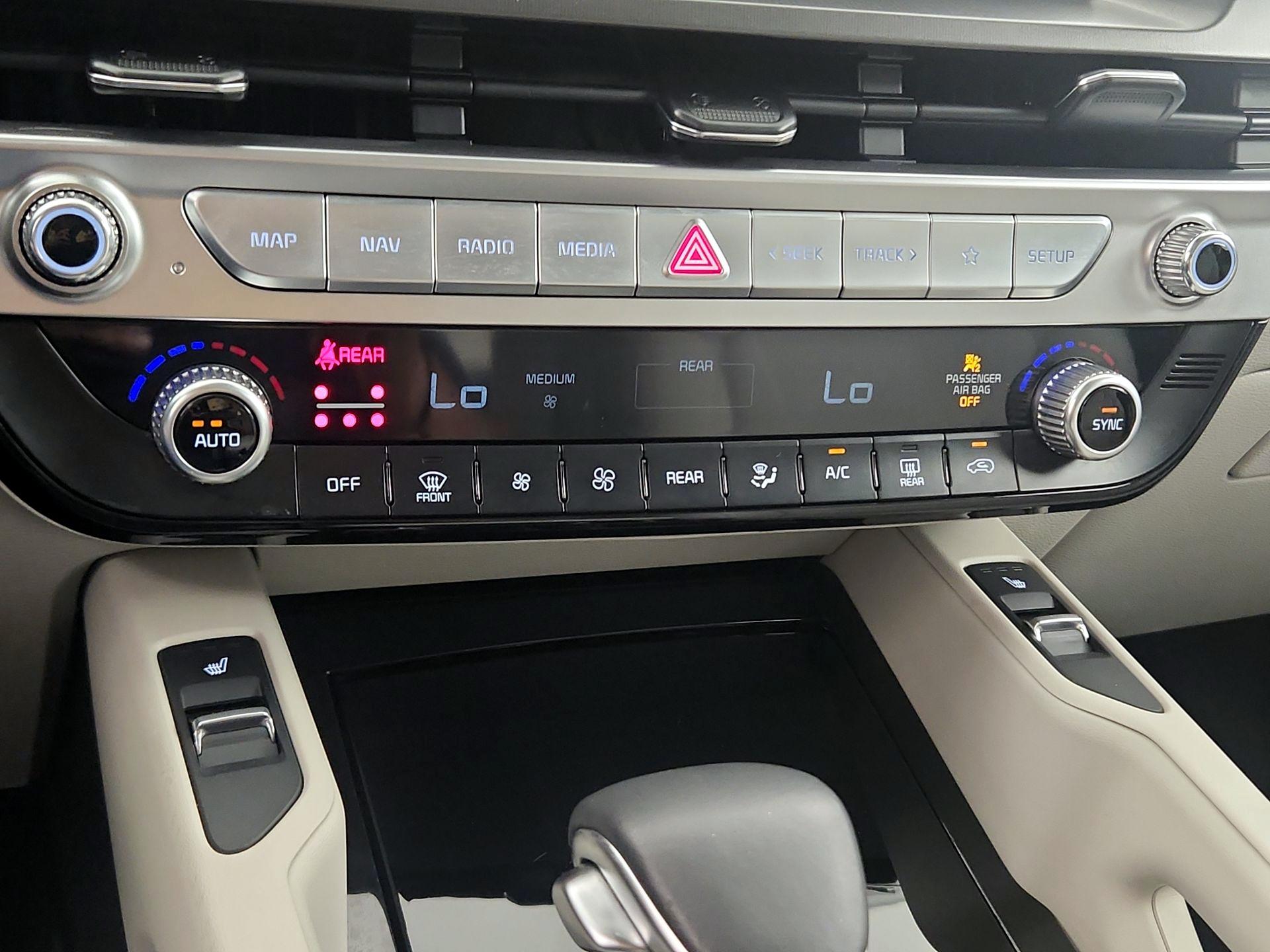 Thumbnail: 2025 Kia Telluride - 17