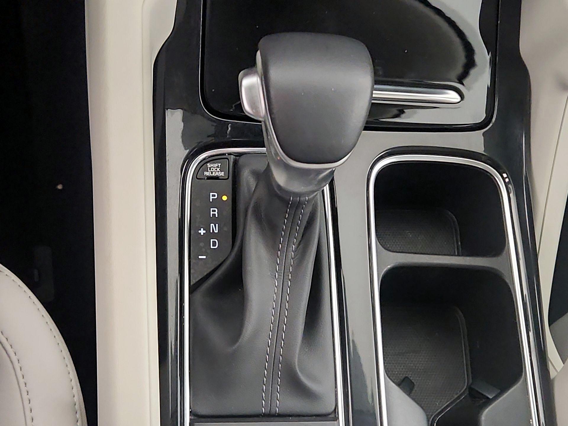 Thumbnail: 2025 Kia Telluride - 18