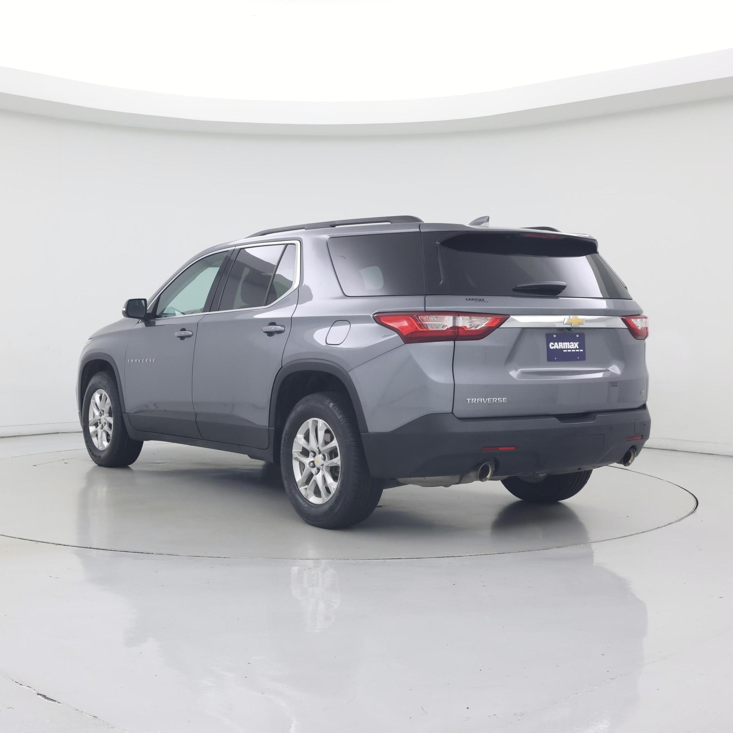 Thumbnail: 2021 Chevrolet Traverse - 2
