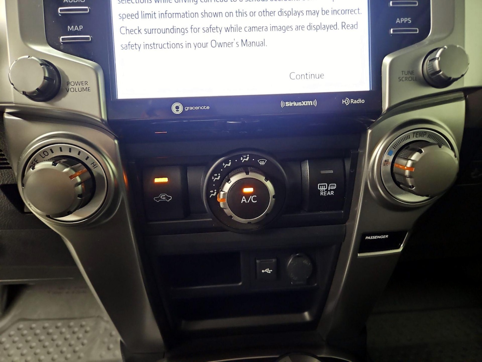 2024 Toyota 4Runner SR5 Premium - Photo 18