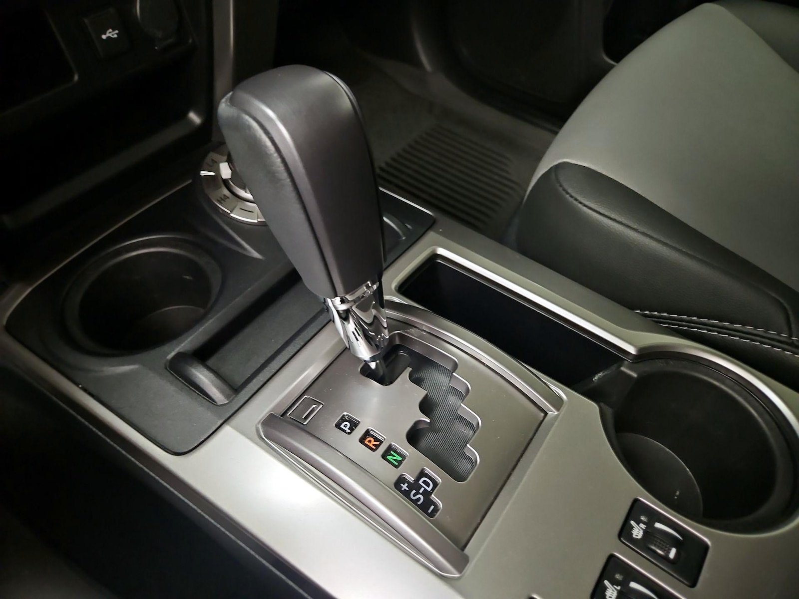 2024 Toyota 4Runner SR5 Premium - Photo 19