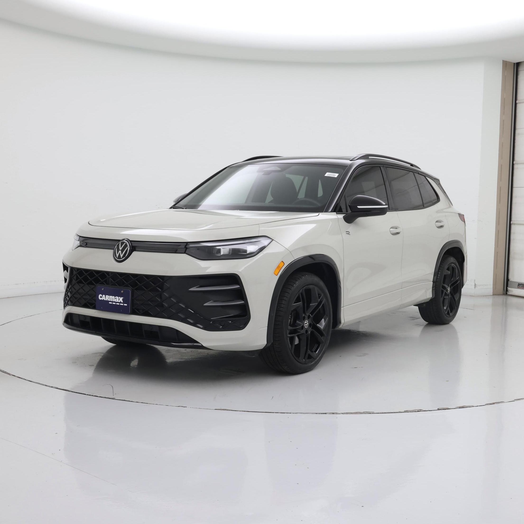 Thumbnail: 2026 Volkswagen Tiguan - 4