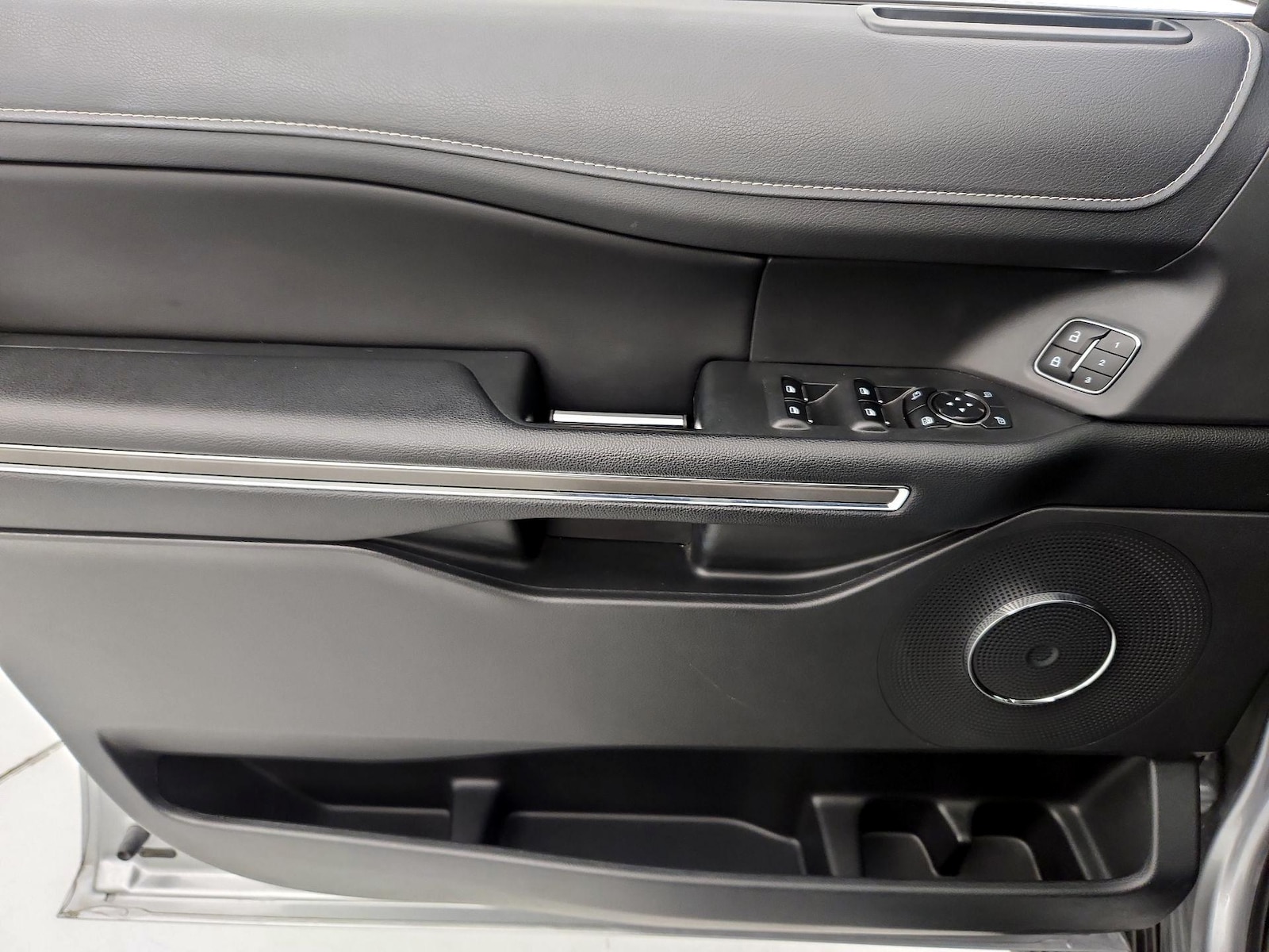 2024 Ford Expedition XLT - Photo 13