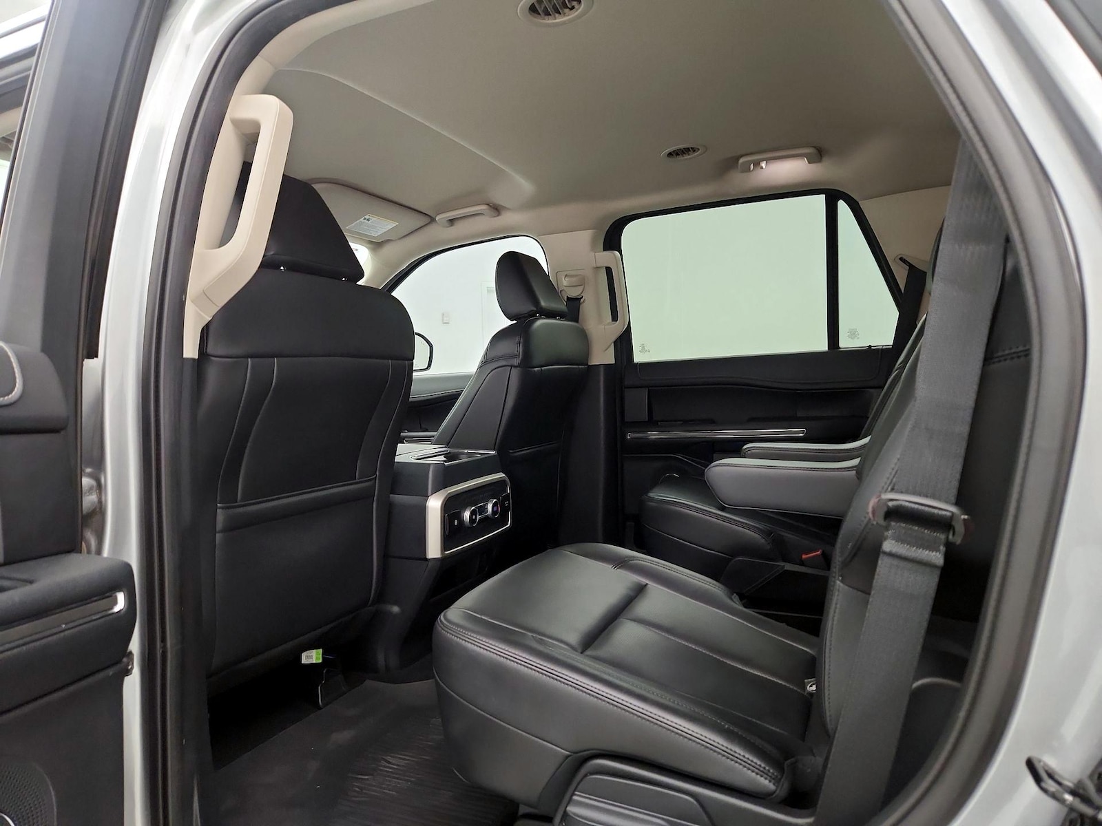 2024 Ford Expedition XLT - Photo 21