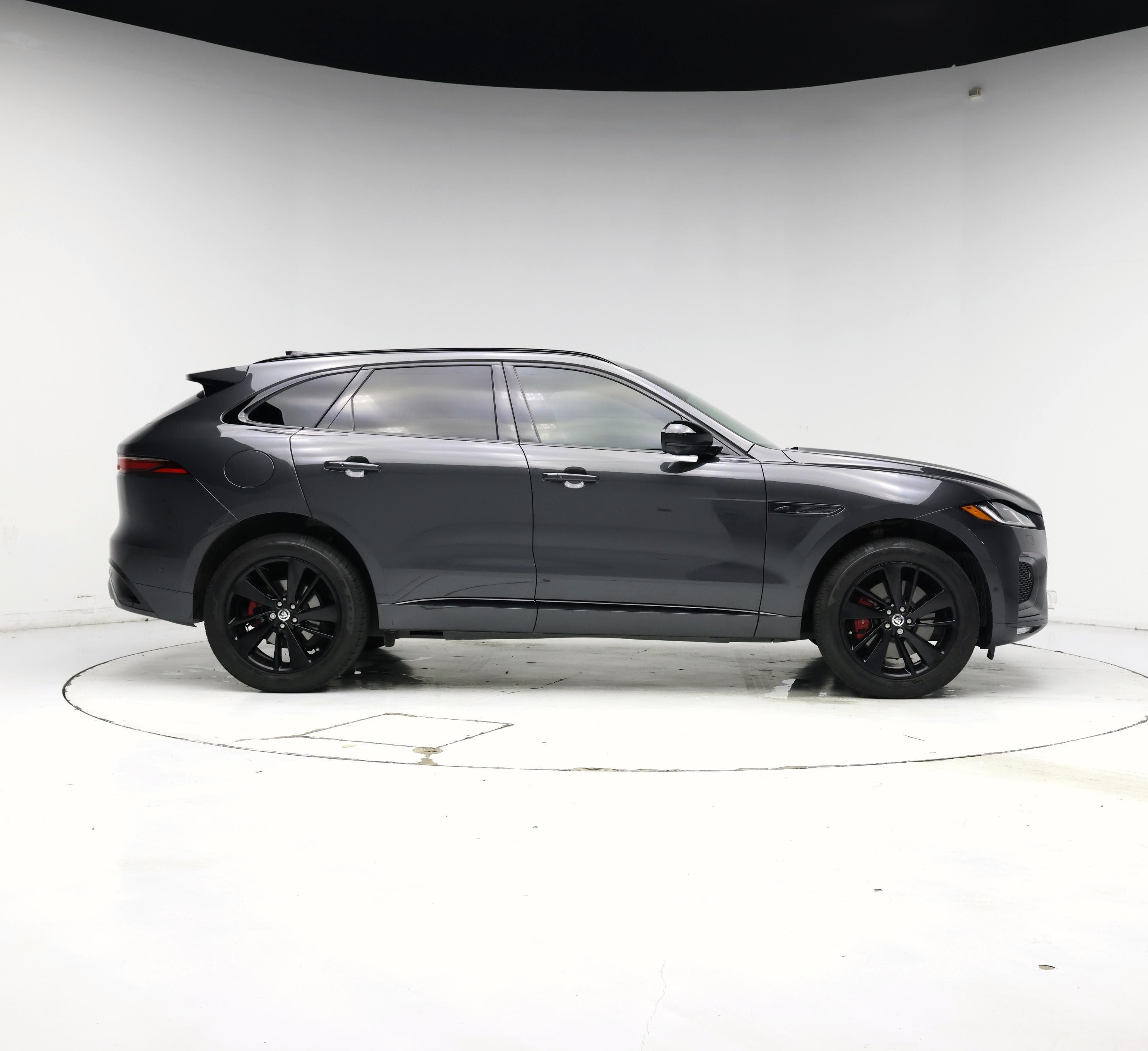 Thumbnail: 2025 Jaguar F-Pace - 7